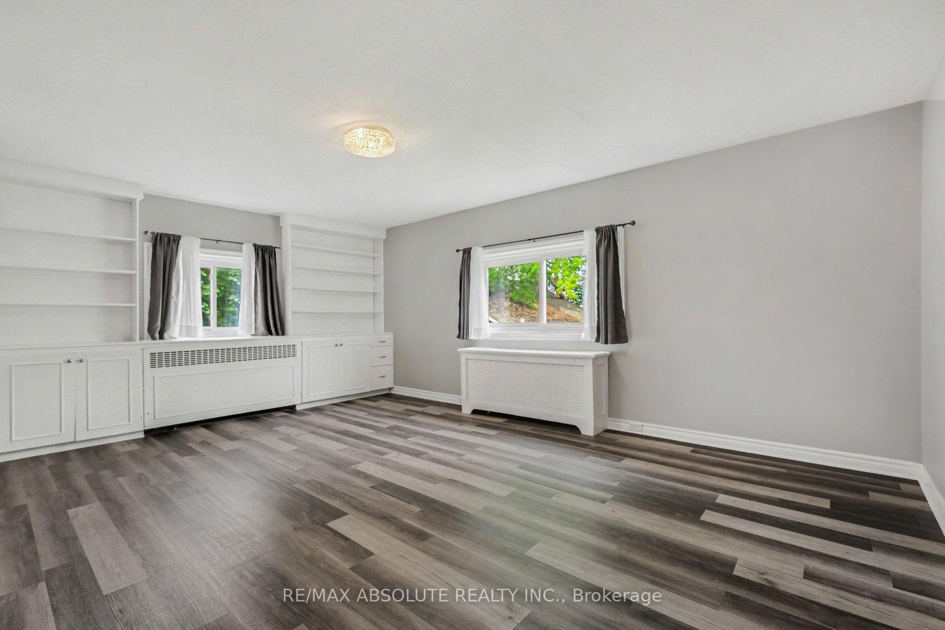 16 Glen Avenue photo 15