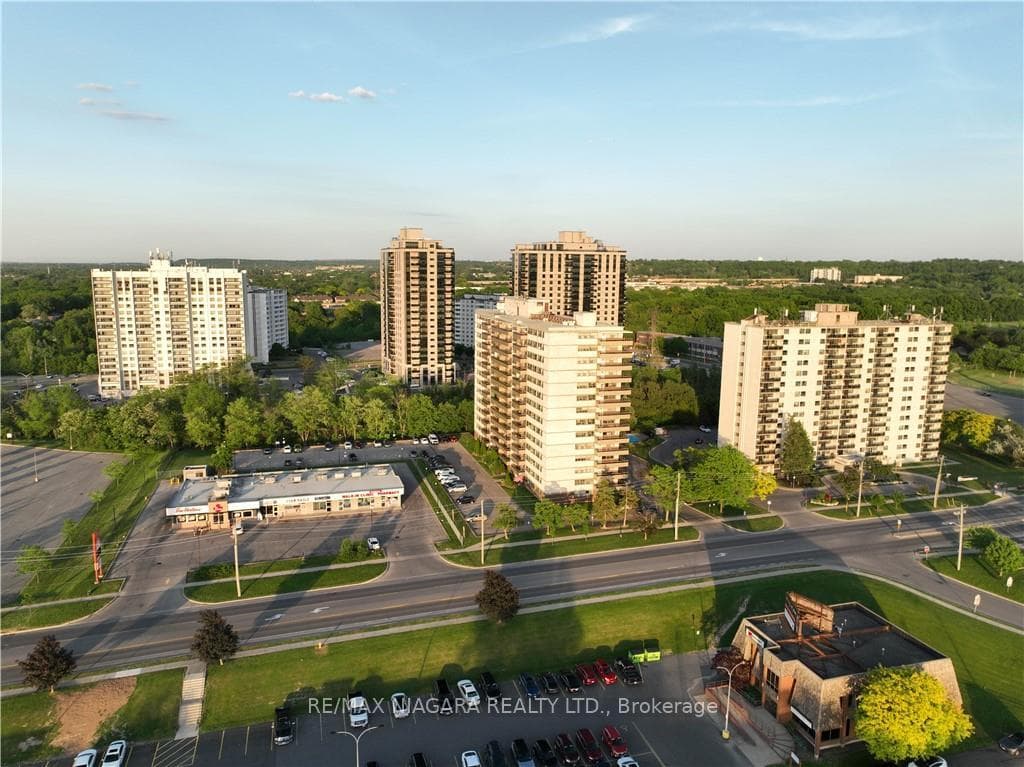 215 Glenridge Avenue Unit 1402 photo 39