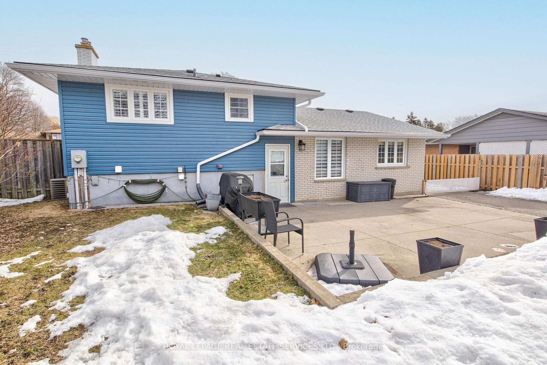 66 Rouse Avenue photo 47