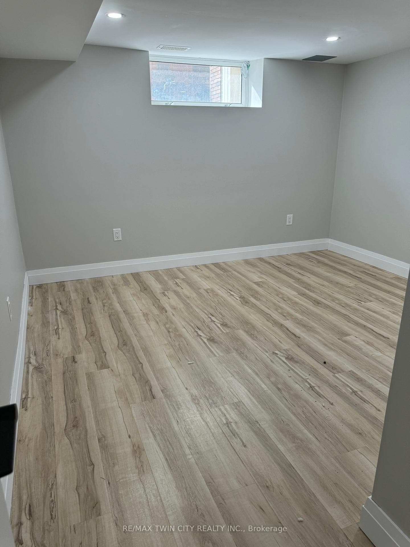 266 Dalhousie Street Unit Lower photo 5