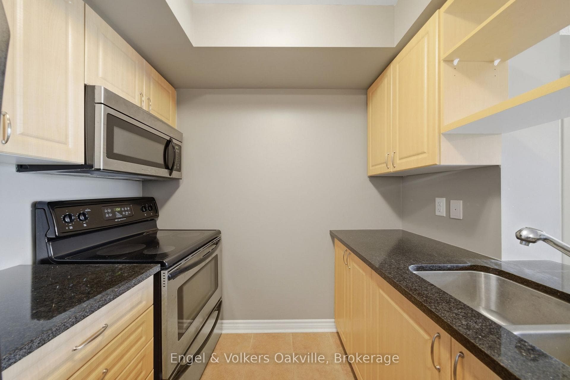 2379 Central Park Drive Unit 601 photo 8