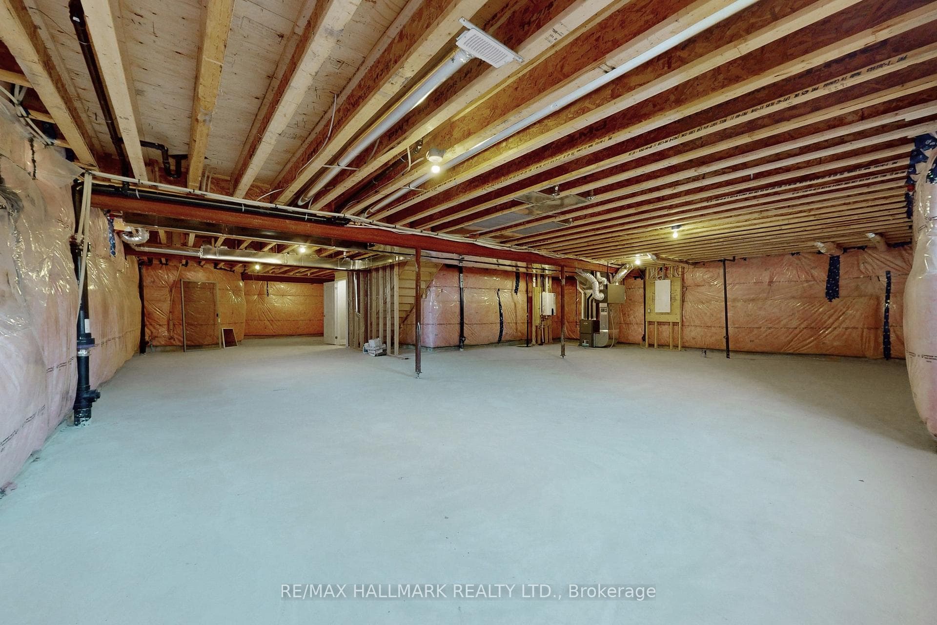 70 Shelson Place photo 28