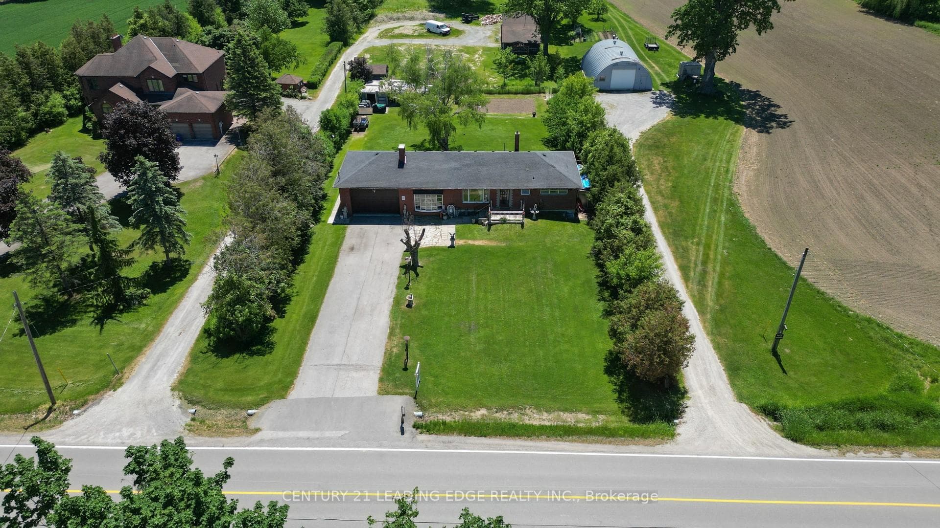 4239 19th Avenue photo 1