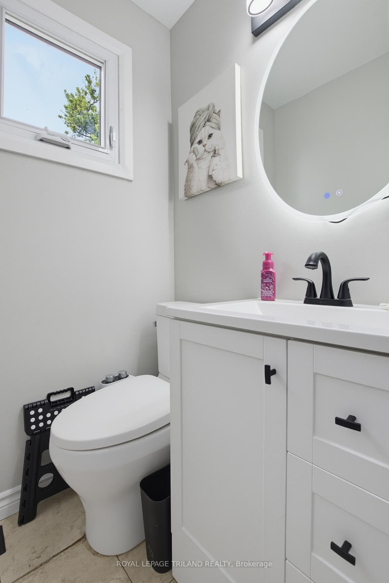 75 Connaught Avenue photo 15