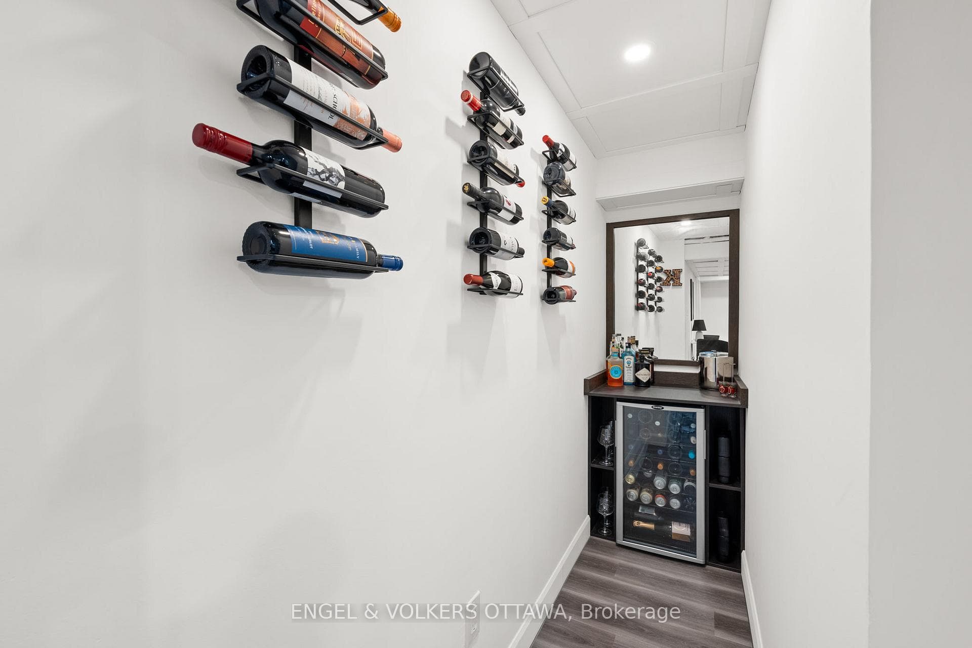 209 Blackhorse Drive photo 37