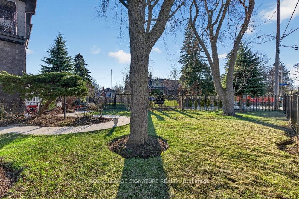 32 Cliffcrest Drive photo 47