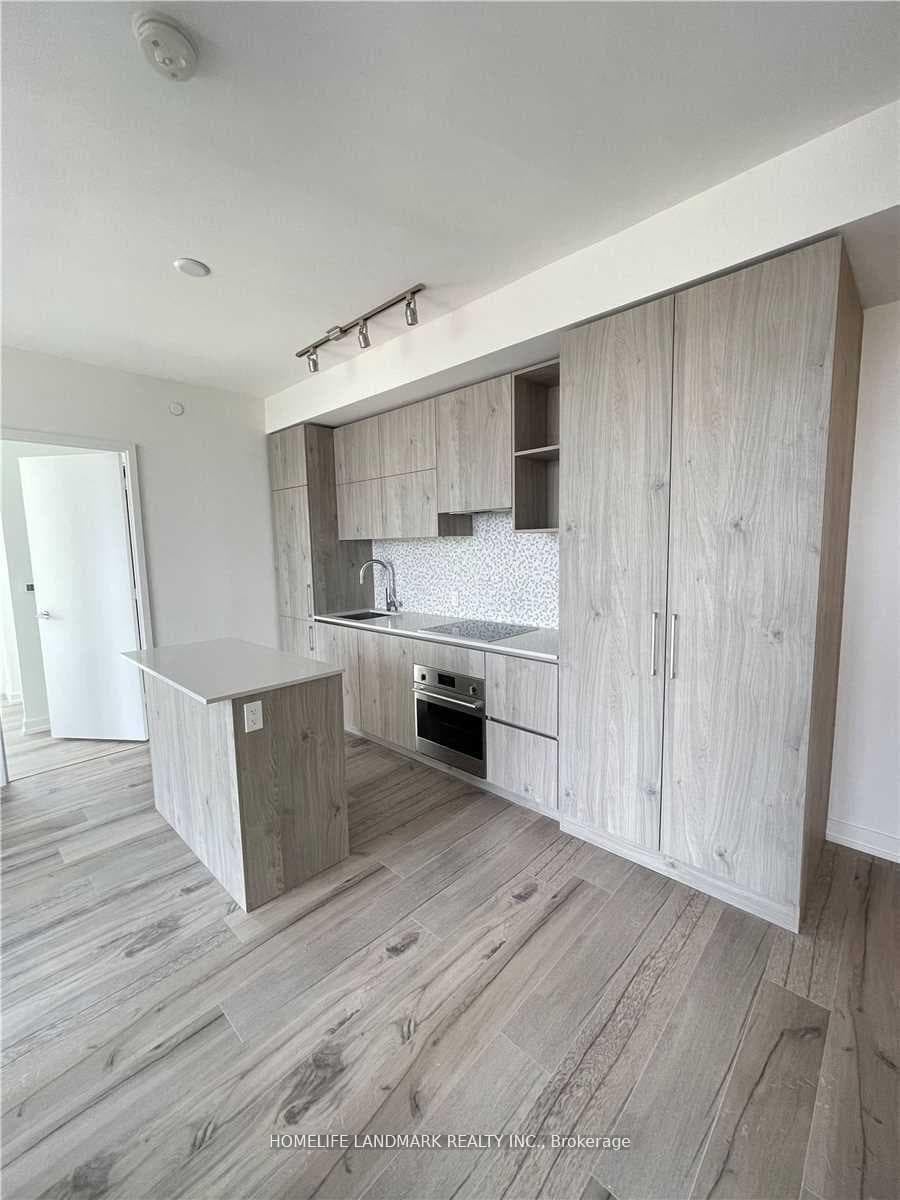 1 Yorkville Avenue Unit 2311 photo 9