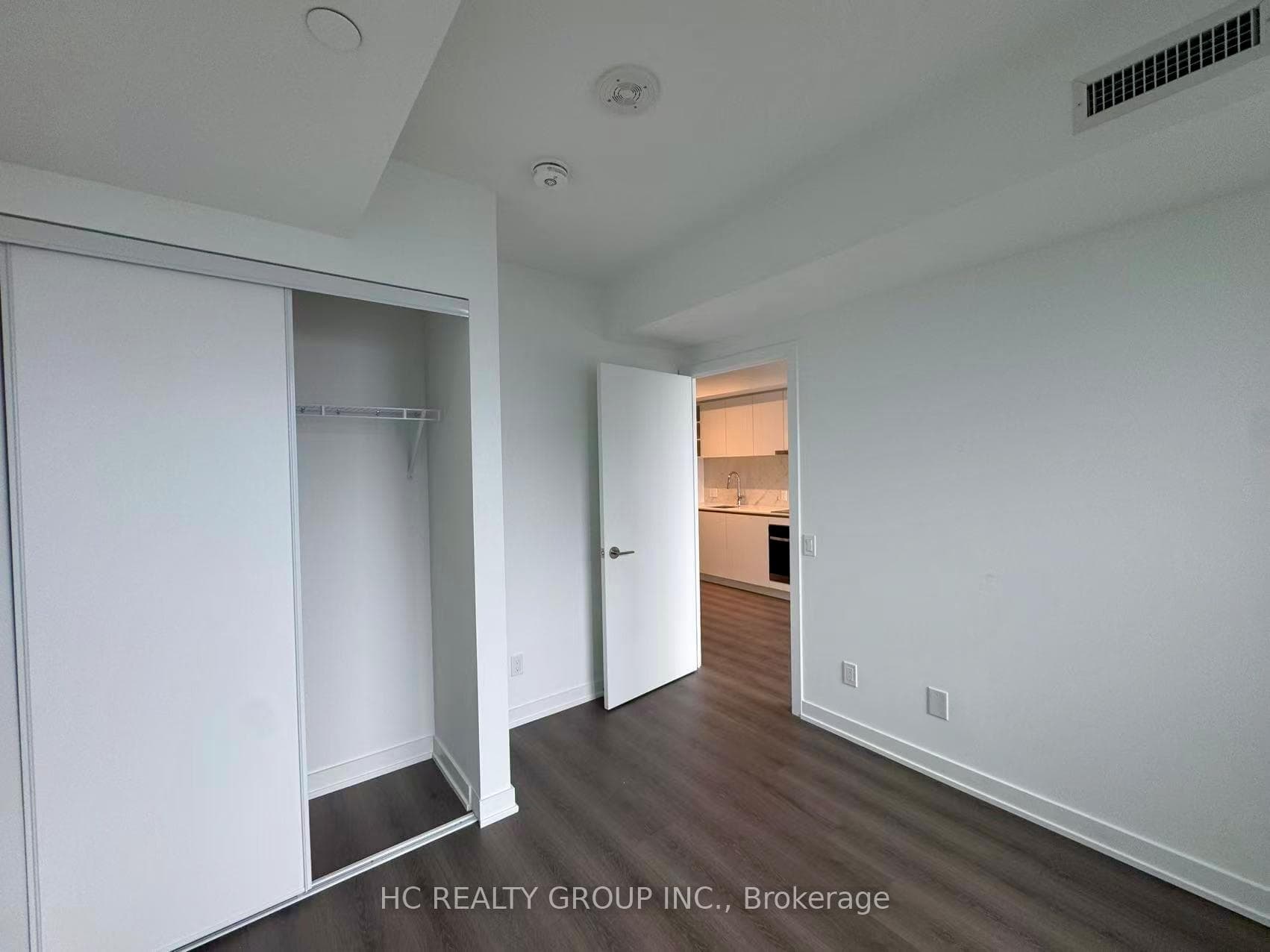8 Wellesley Street Unit 4702 photo 12