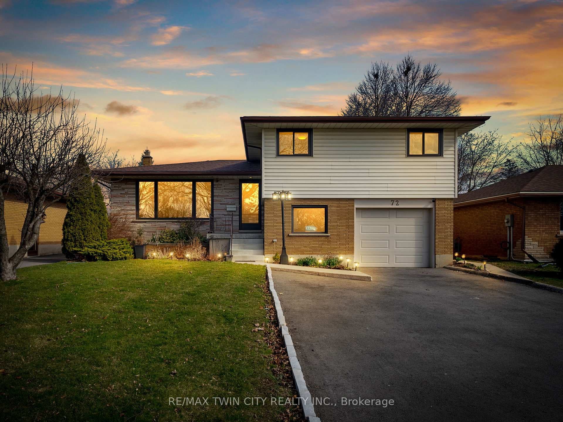 72 SOMERSET Road photo 1