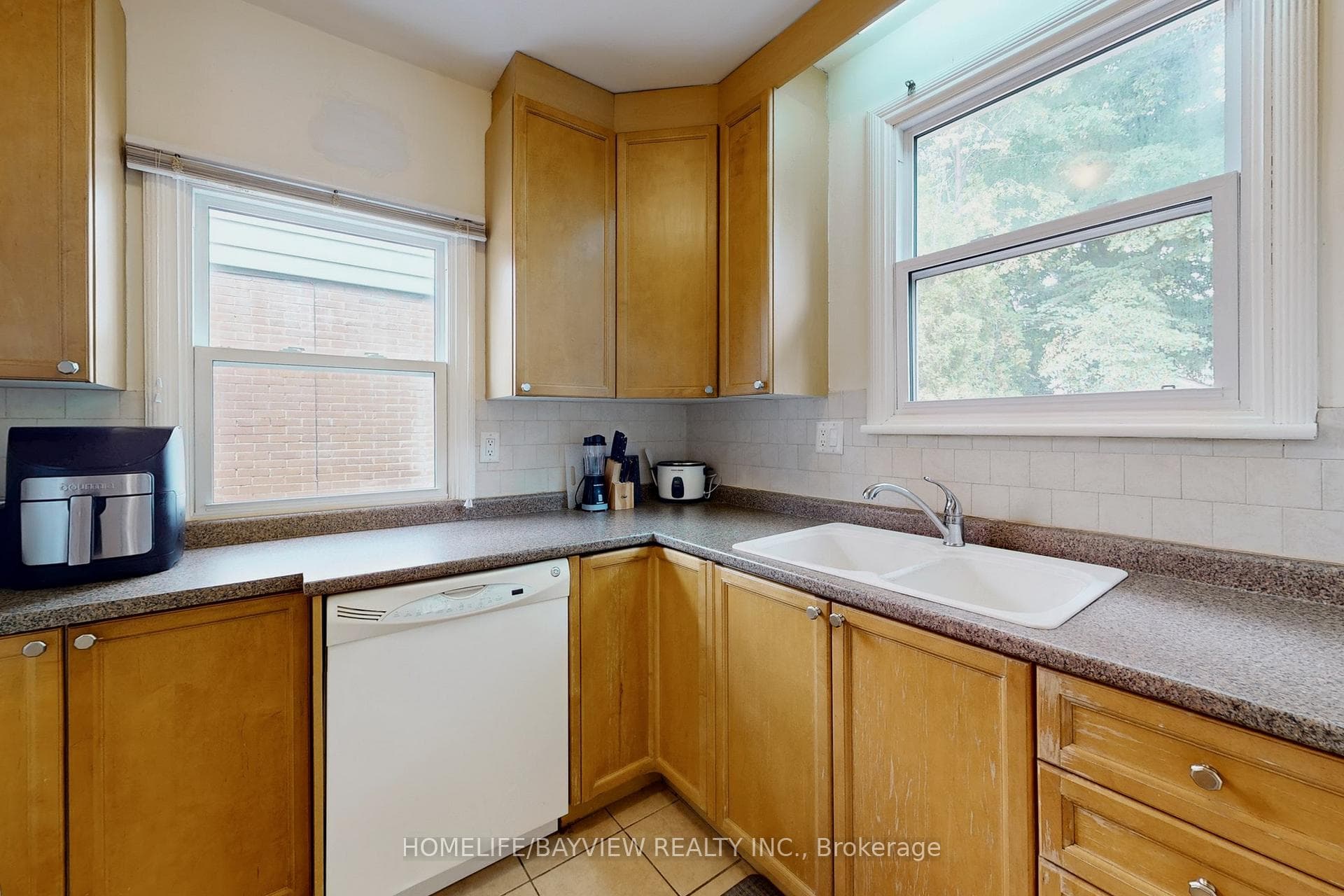 88 Arkell Street photo 16
