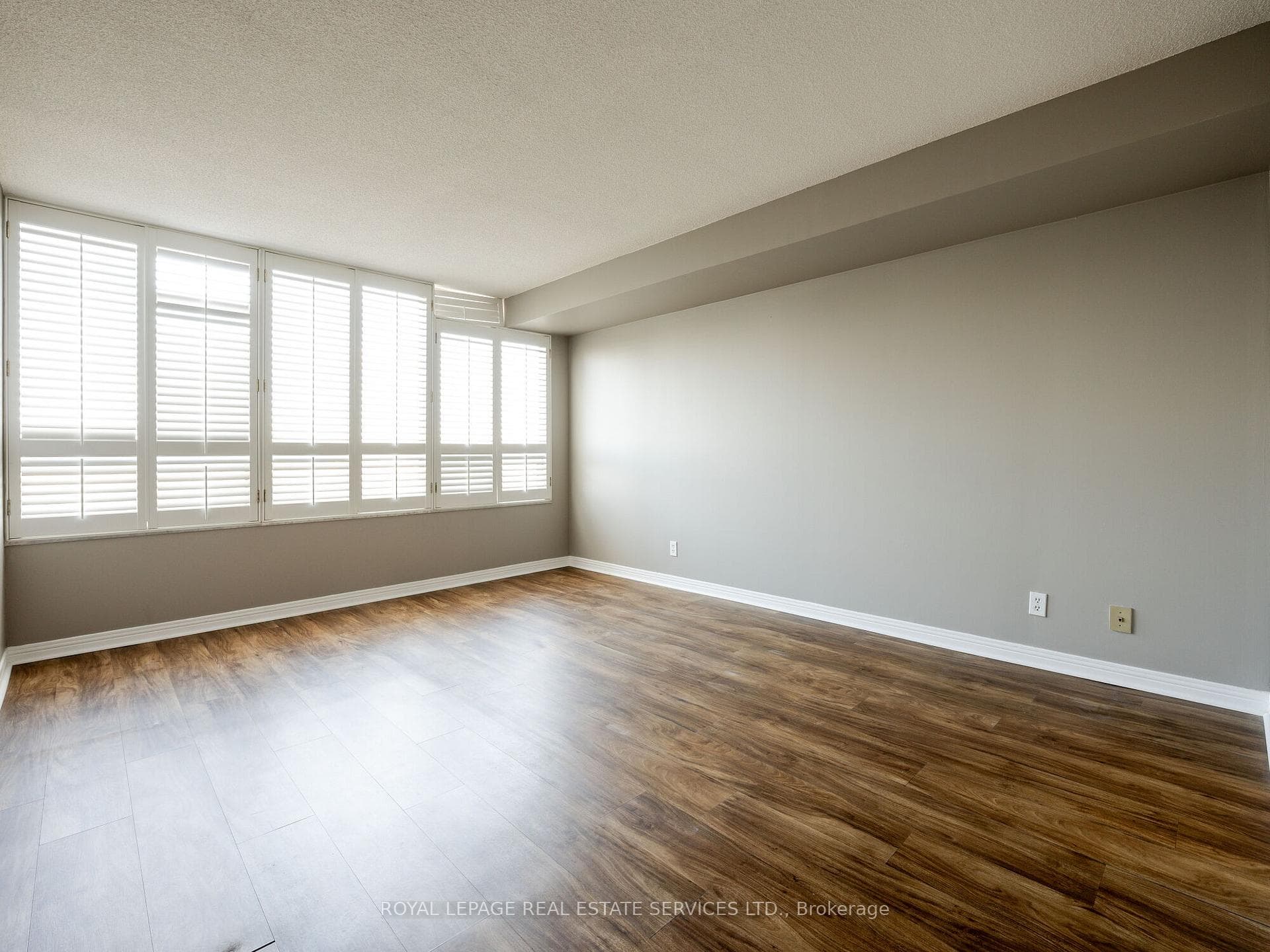 1 Aberfoyle Crescent Unit 1703 photo 21