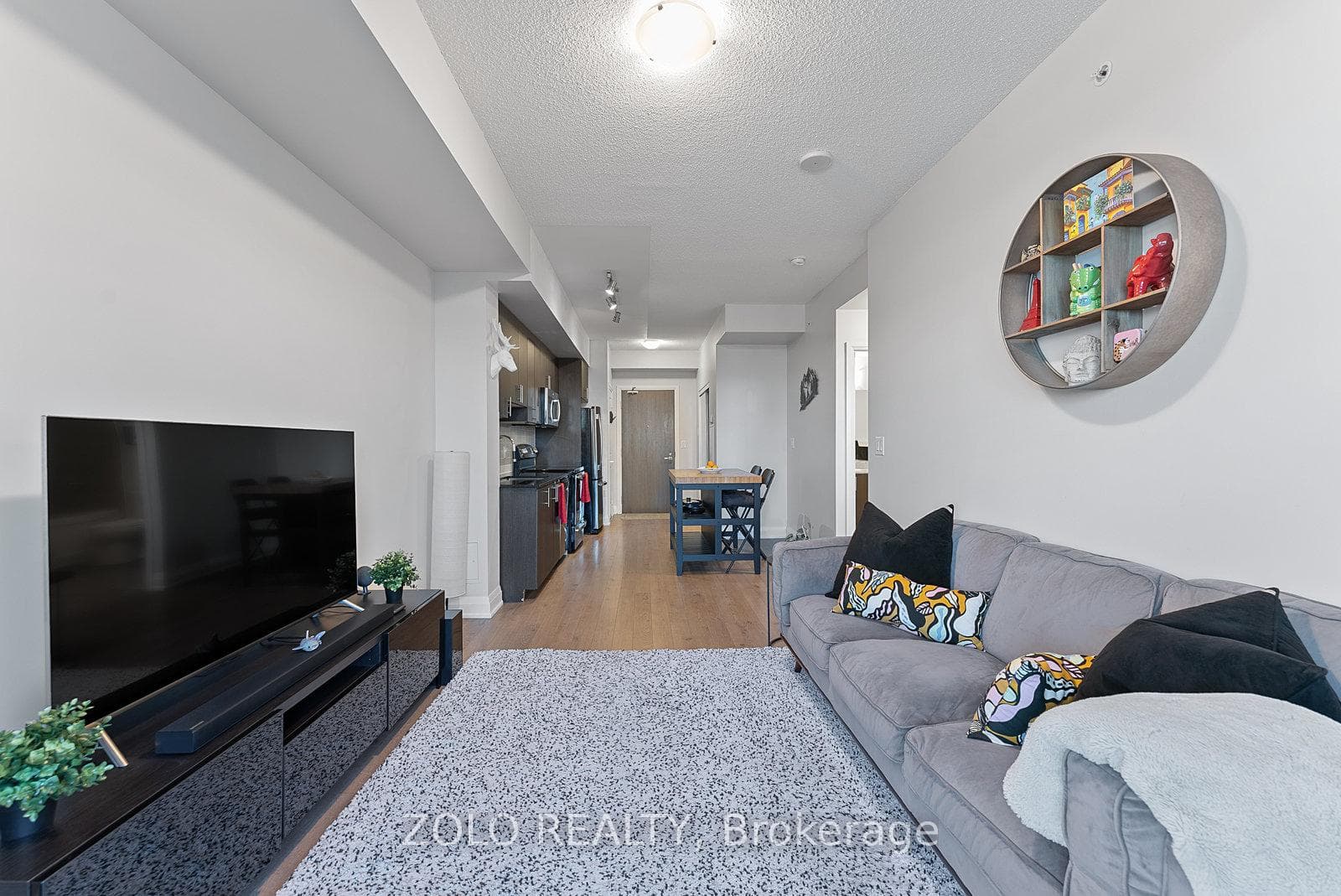 7171 Yonge Street Unit 1603 photo 16