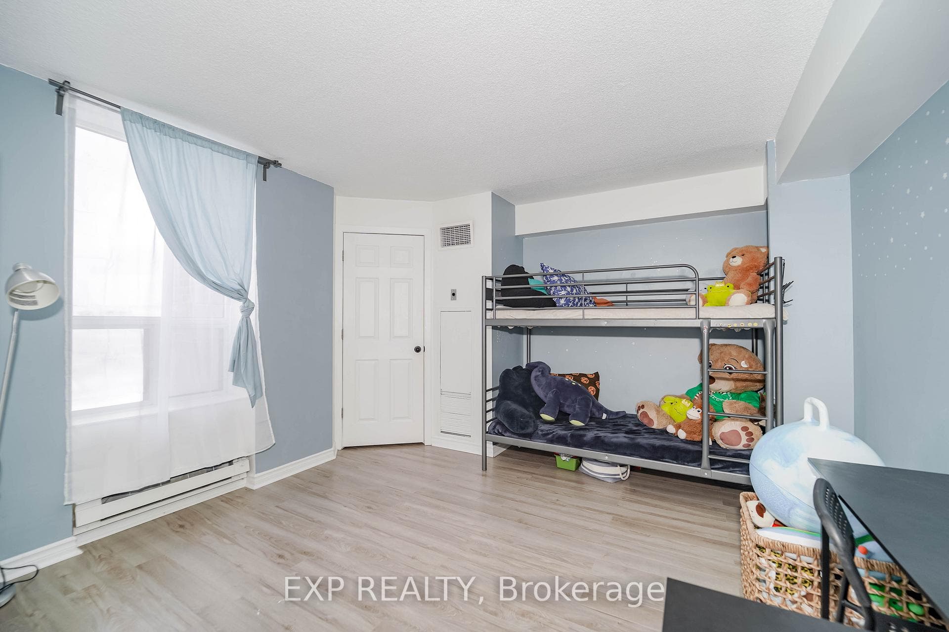 330 Mccowan Road Unit 313 photo 32