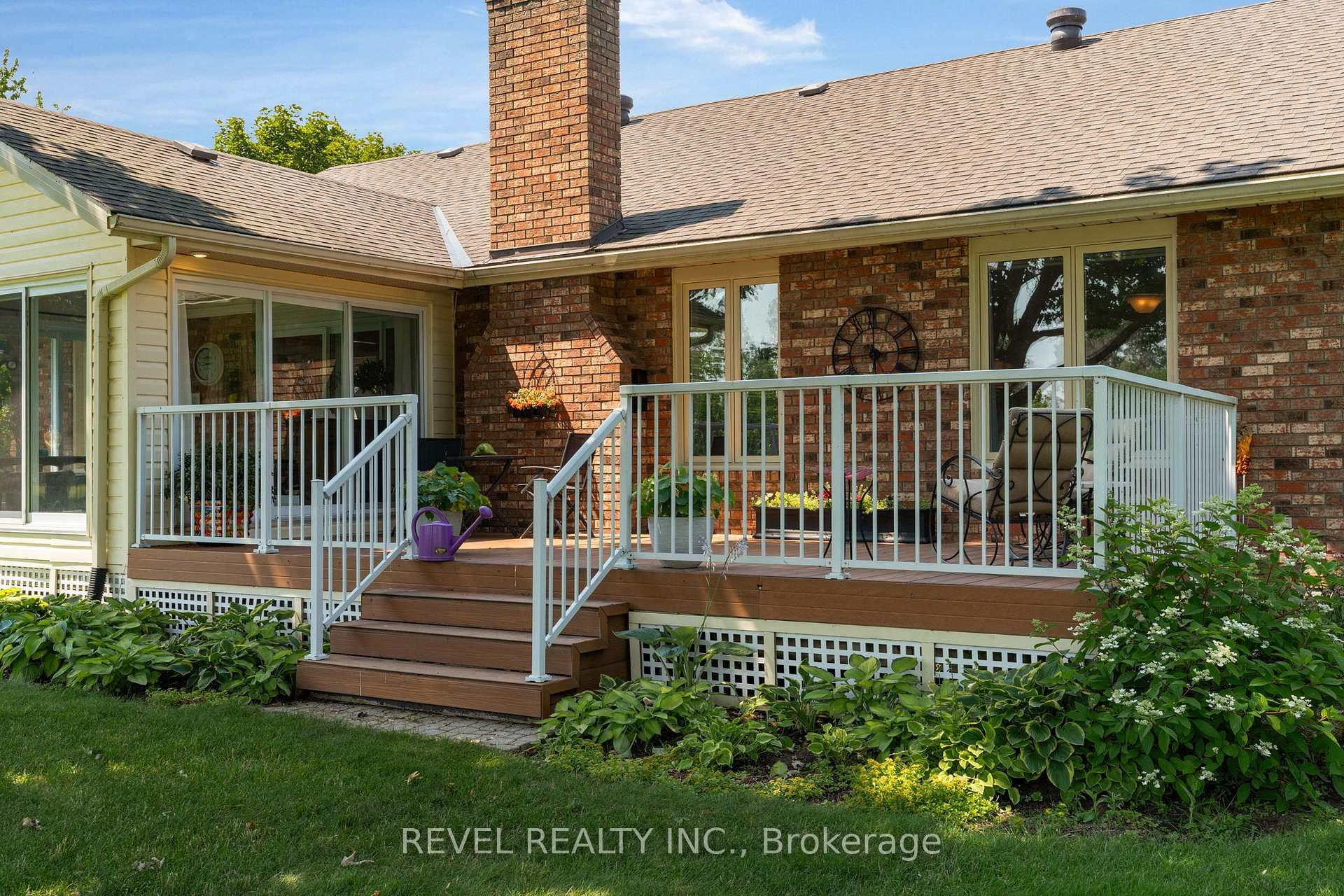 153 Bayshore Drive photo 38