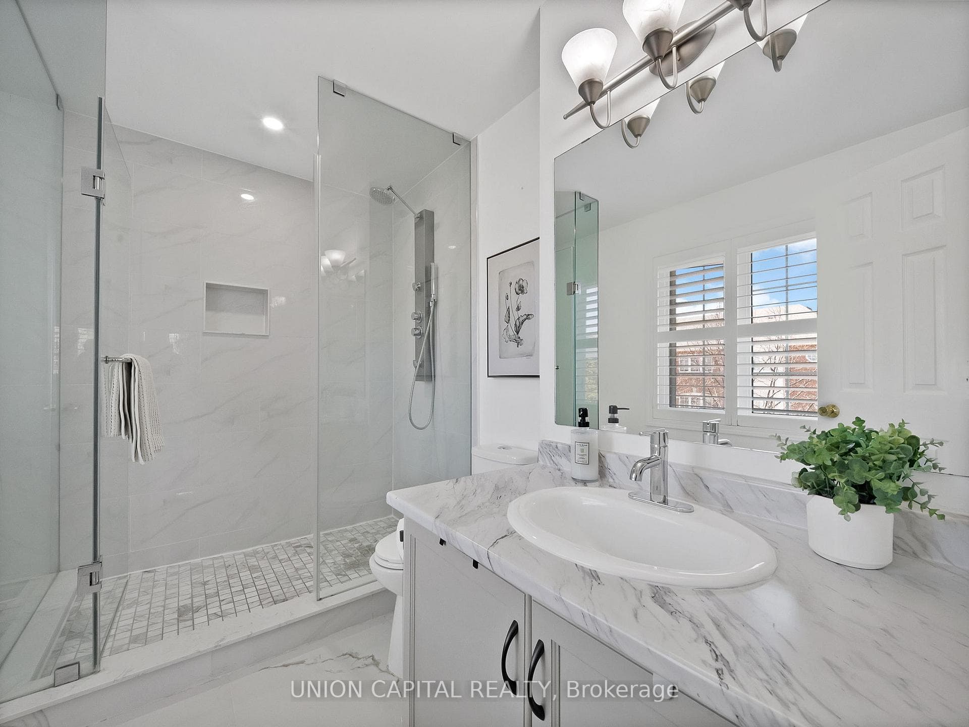 80 Acorn Place Unit 59 photo 17