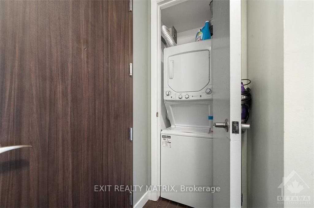 201 PARKDALE Avenue Unit 903 photo 5