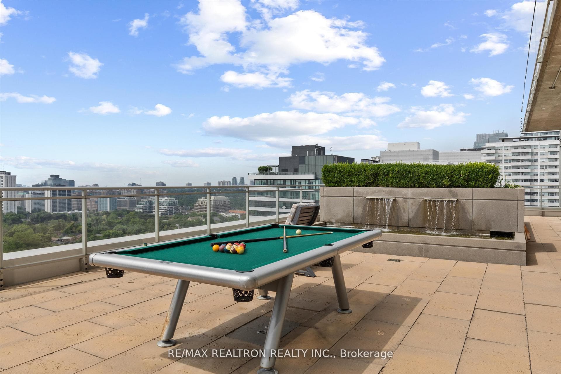 83 Redpath Avenue Unit 1101 photo 37