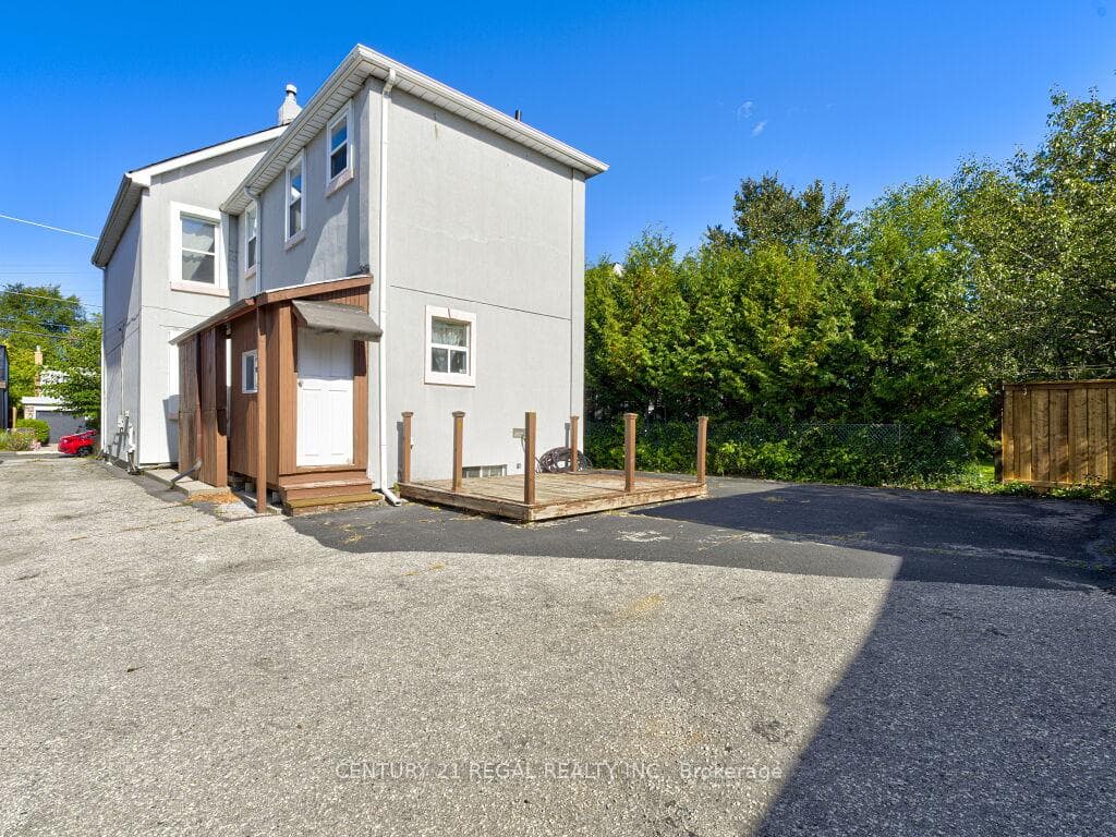 11 Midburn Avenue photo 34