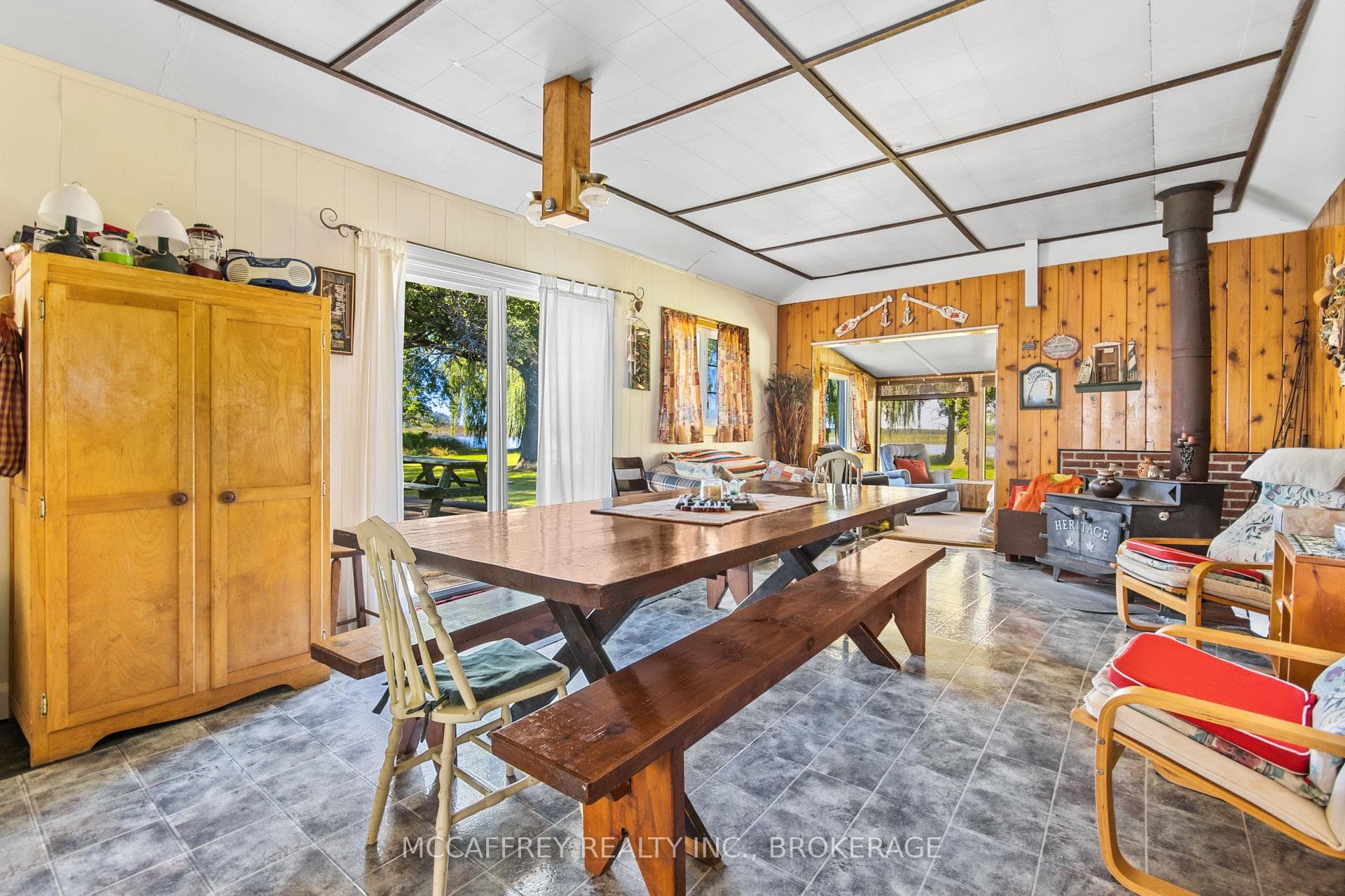 1280 GALT Street photo 7