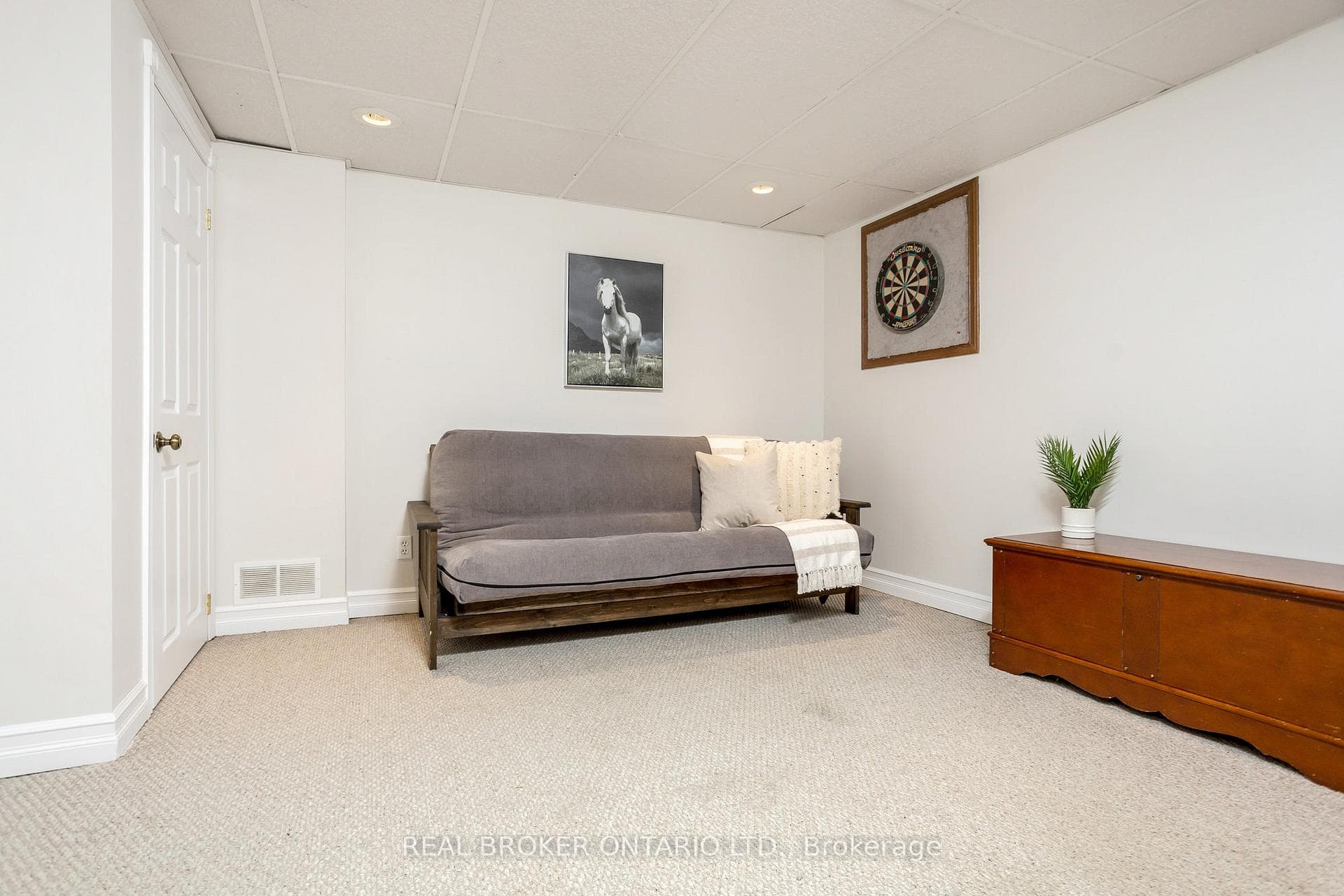 28 Delerin Crescent photo 24
