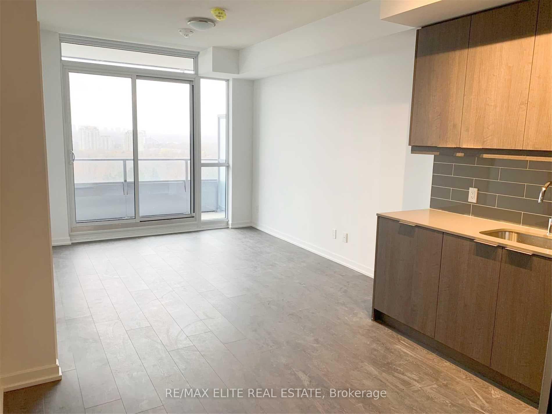 36 Forest Manor Road Unit 613 photo 5