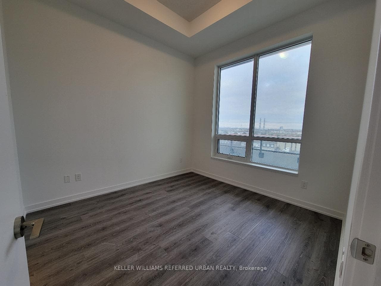 1480 Bayly Street Unit 709 photo 4