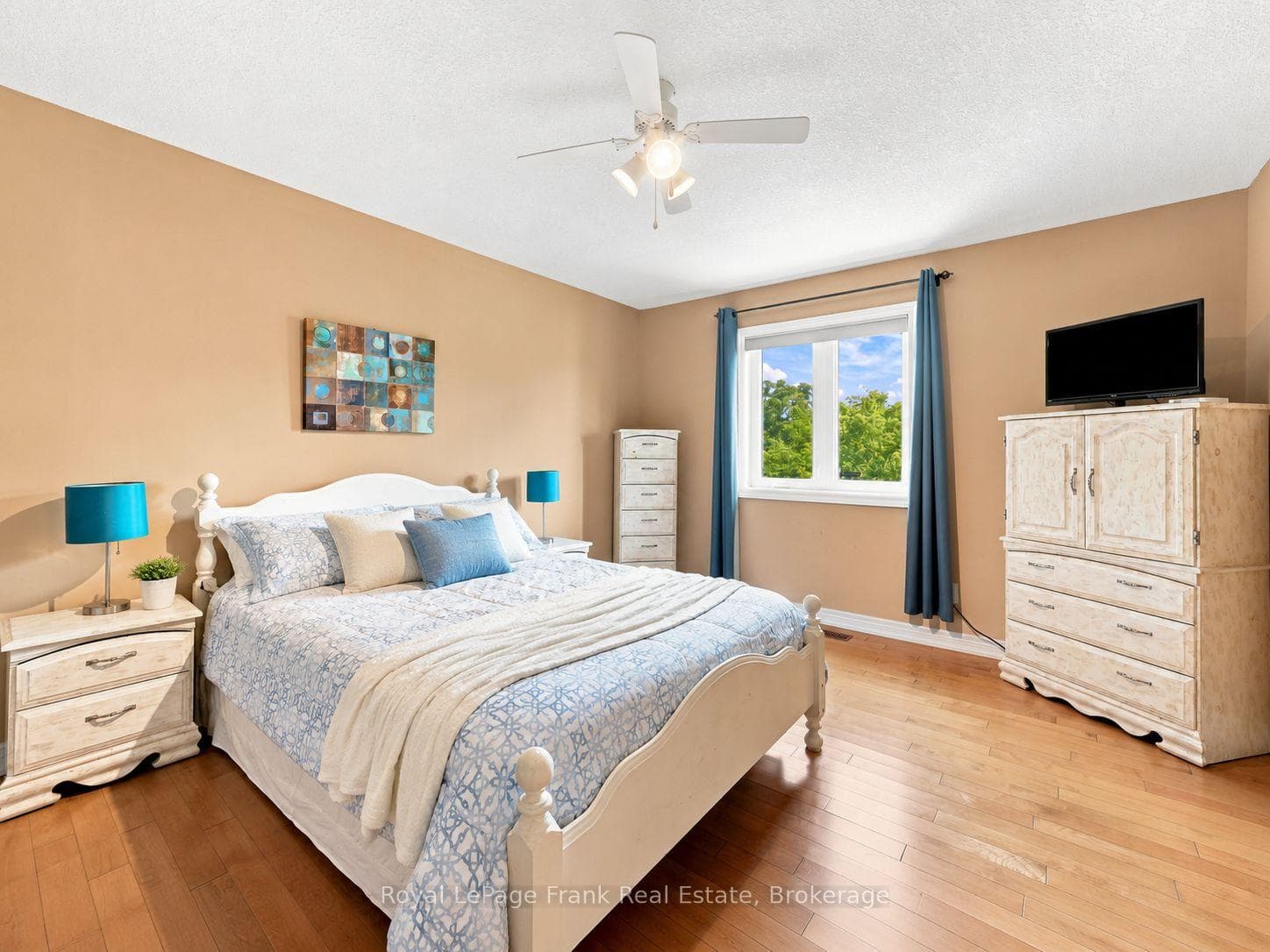 Second Bedroom- VIRTUALLY STAGED