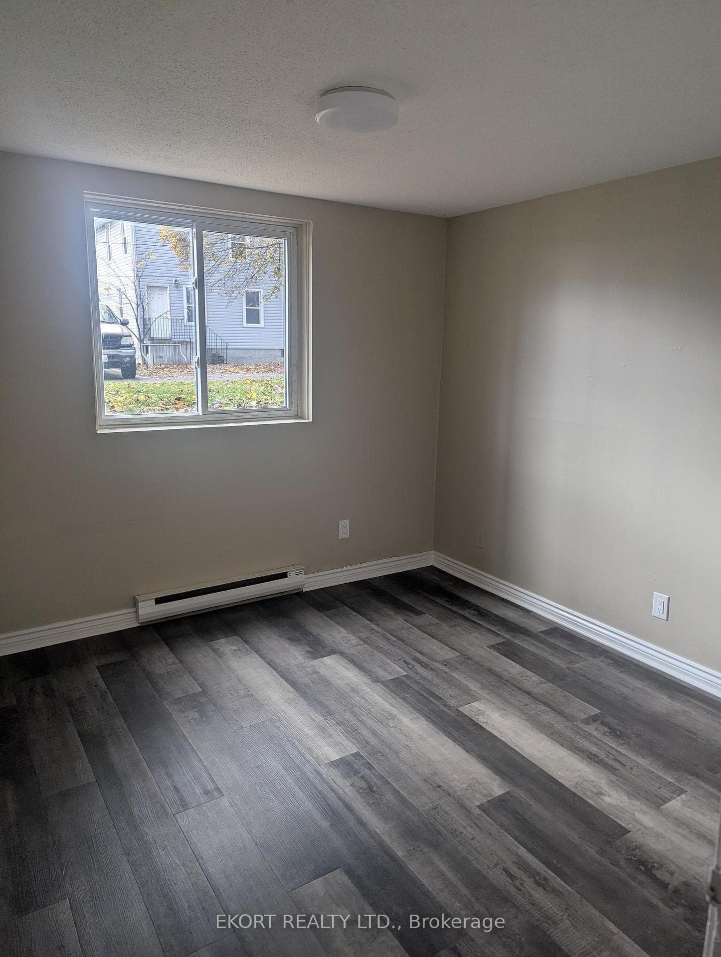 45 Cannifton Road Unit 104 photo 7