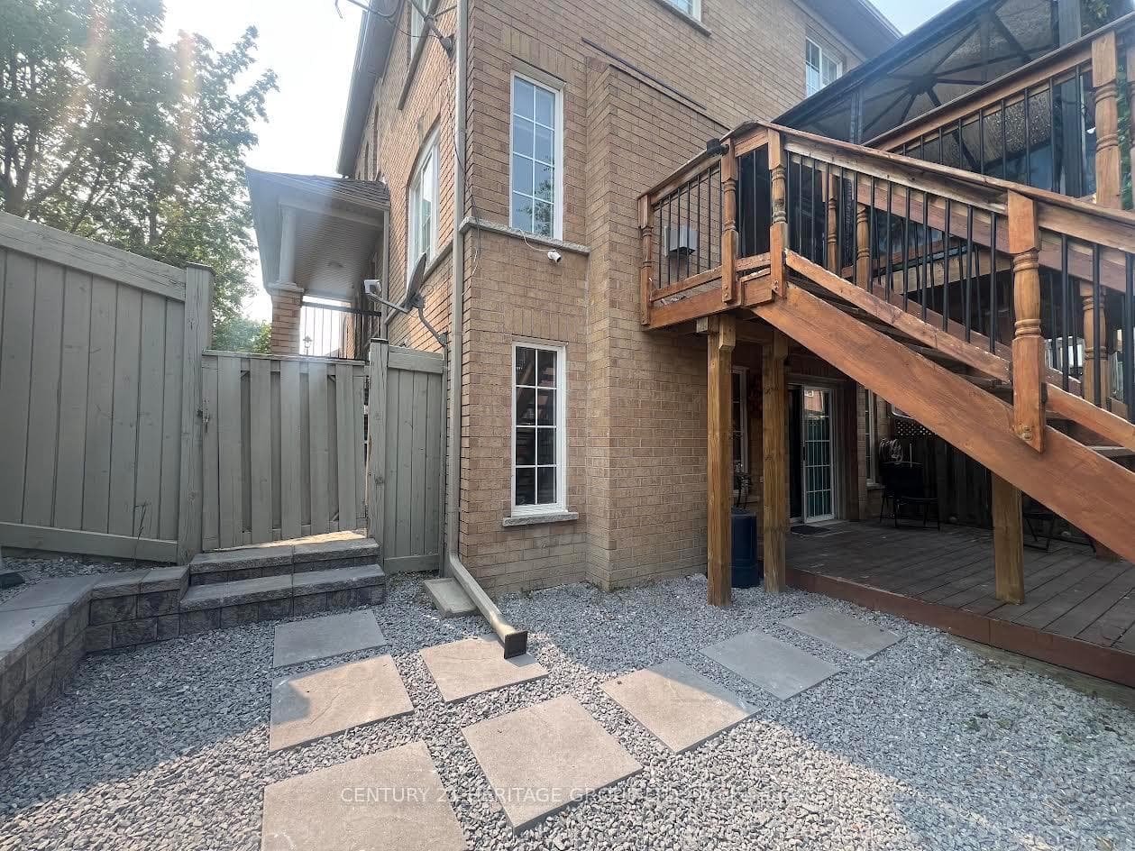 109 Bonshaw Avenue photo 13