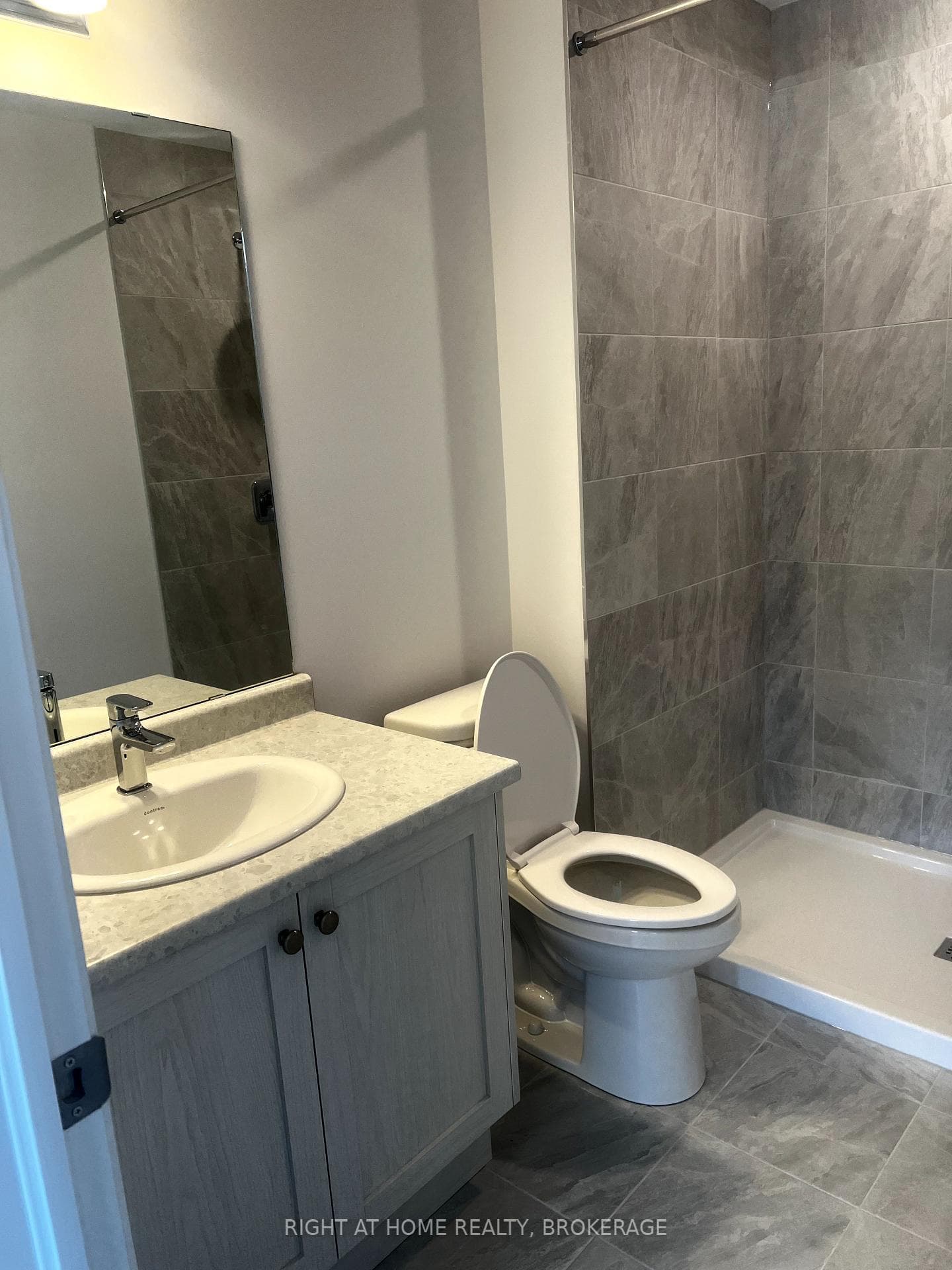 448 blackburn Drive Unit 9 photo 20