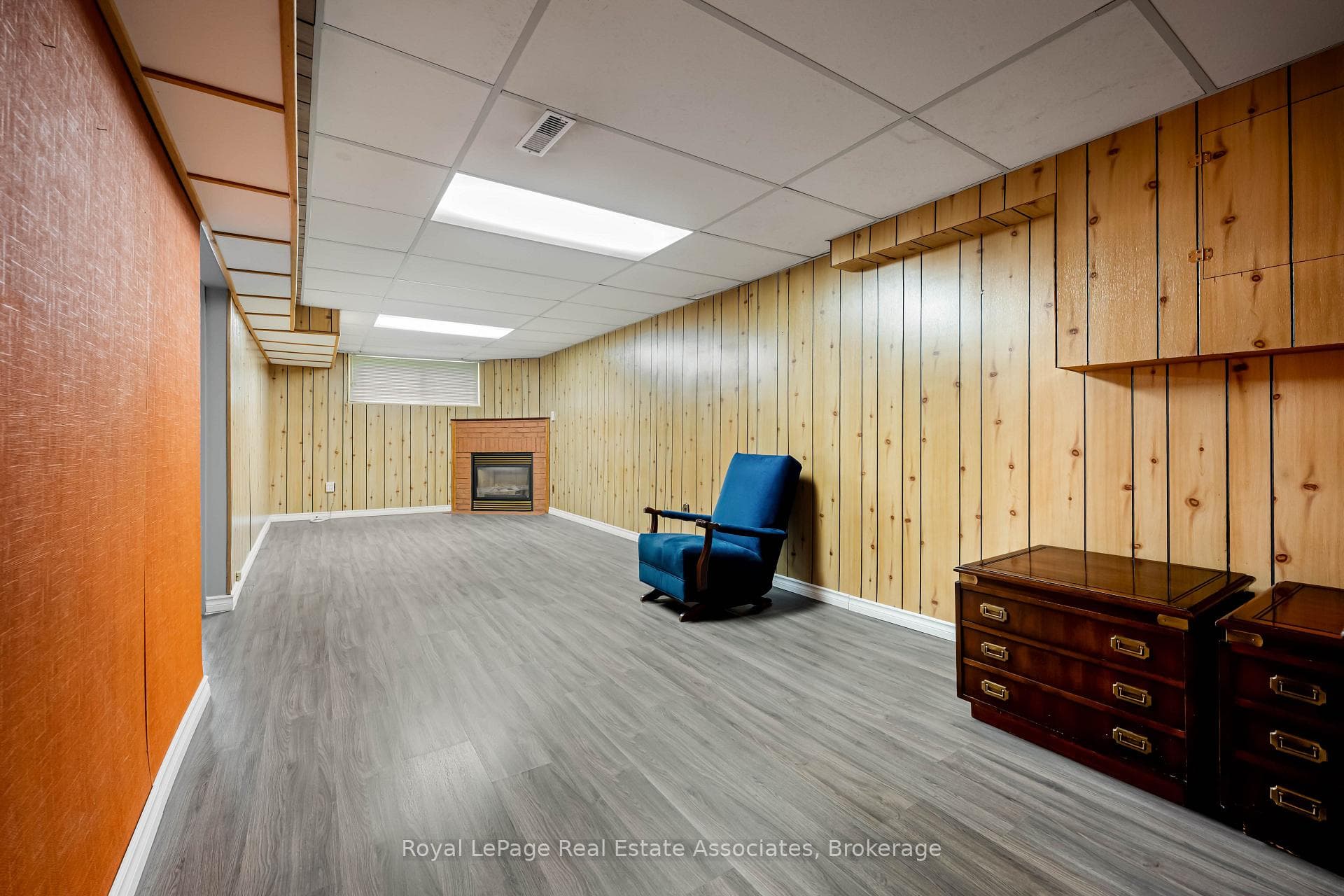 256 Archdekin Drive photo 23