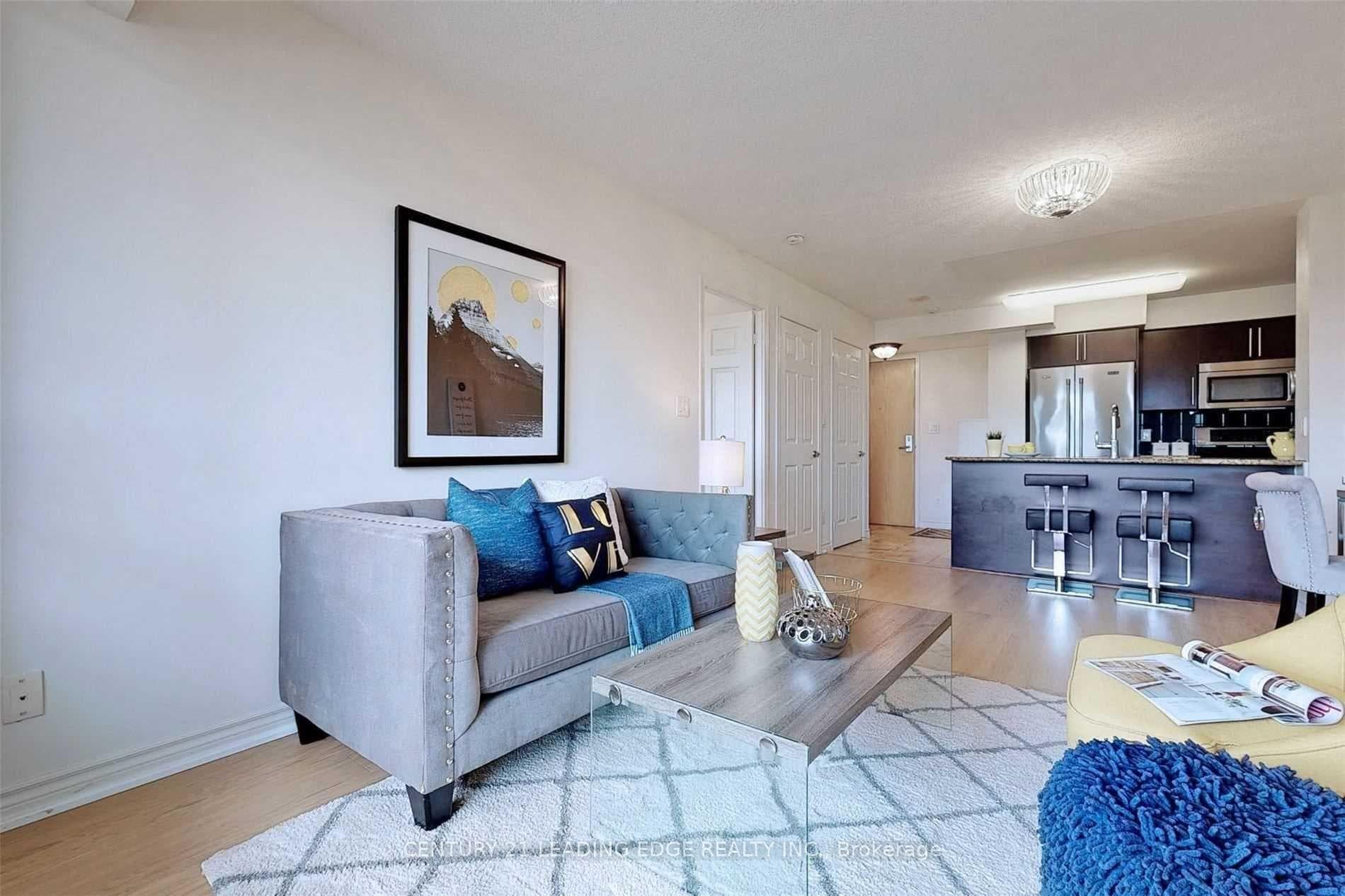 88 Grangeway Avenue Unit 307 photo 9