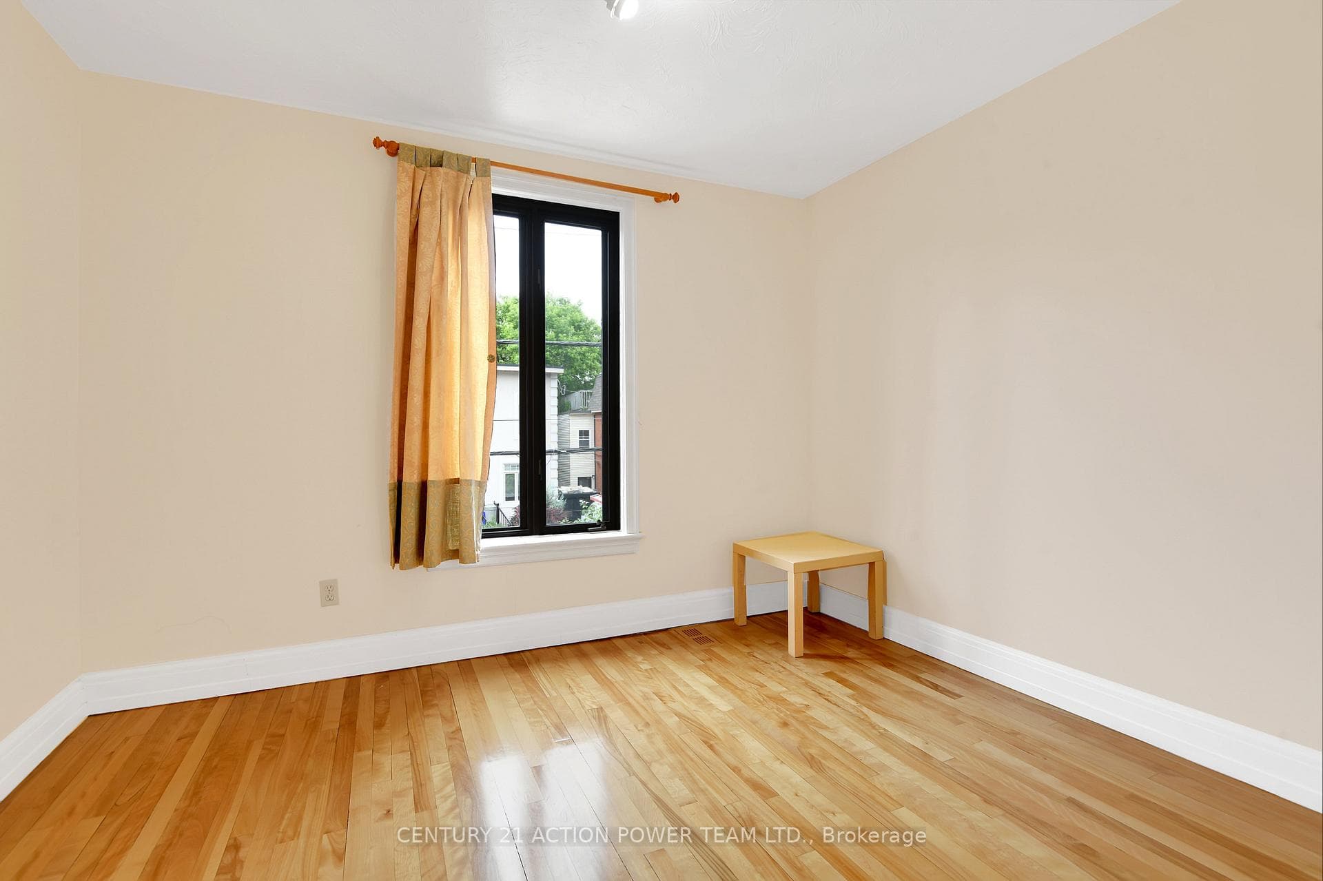 58 VAUGHAN Street photo 22
