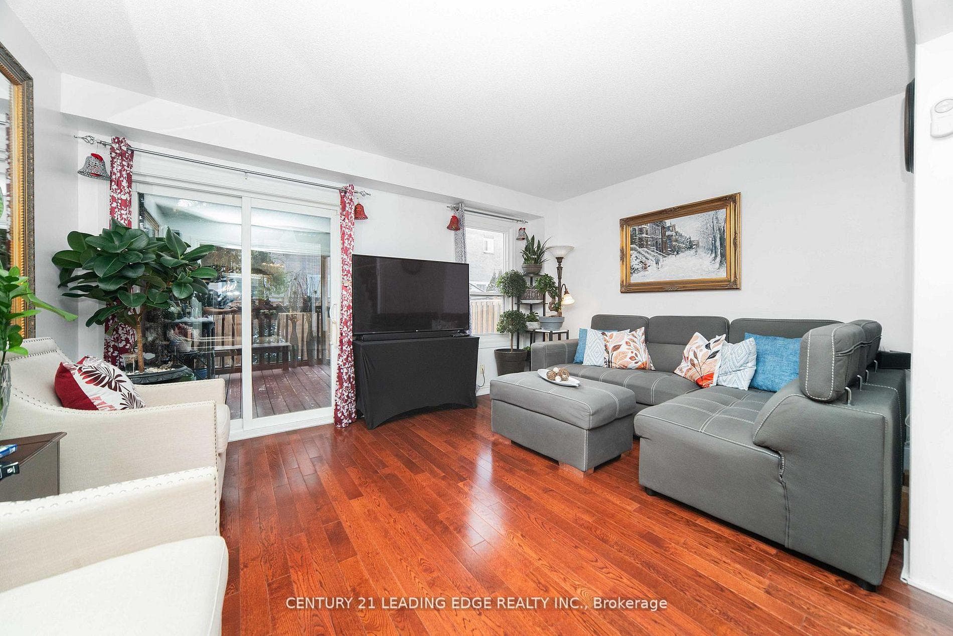 109 Plumrose Pathway photo 19