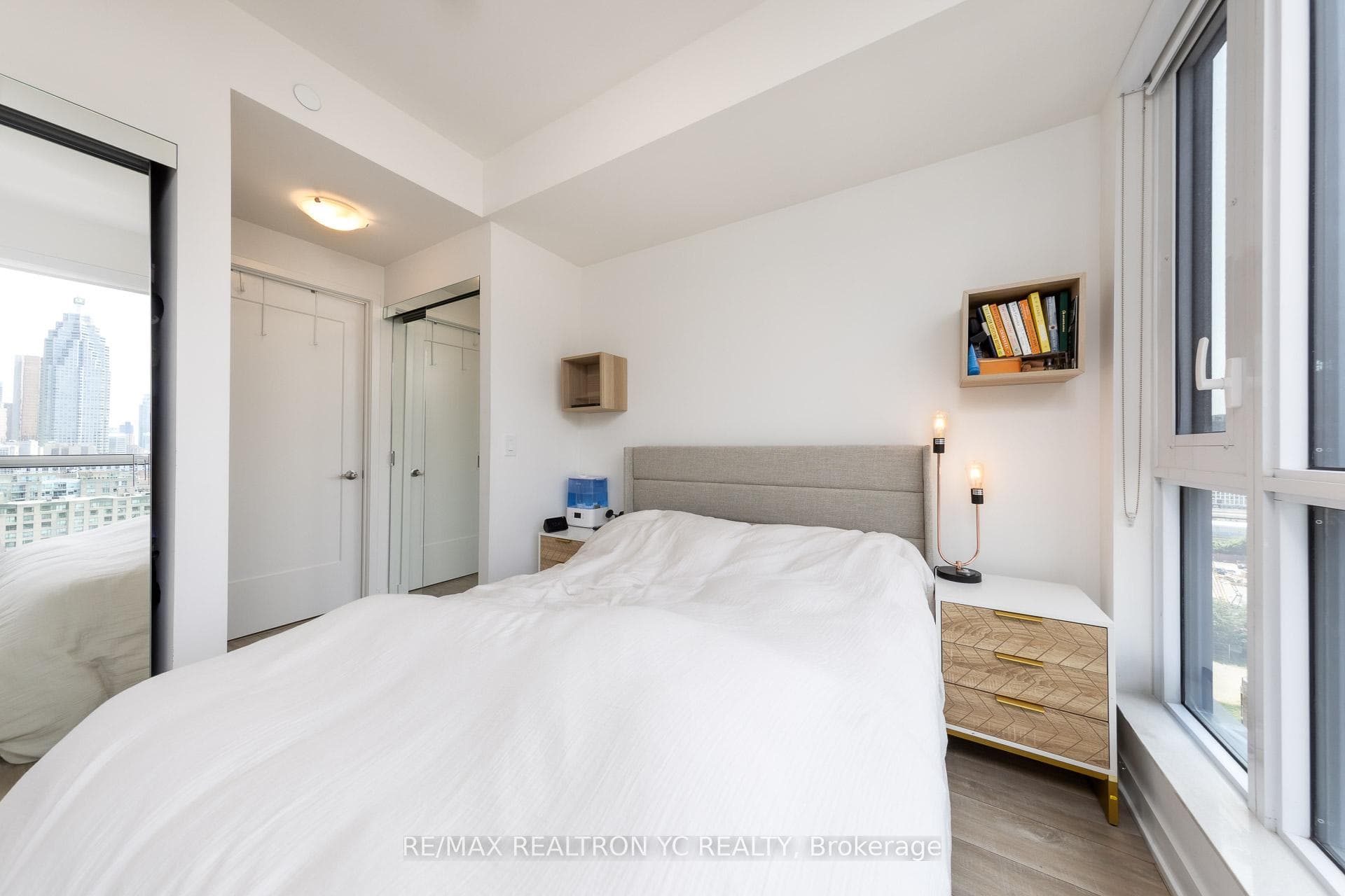 135 Lower Sherbourne Street Unit 1464 photo 19