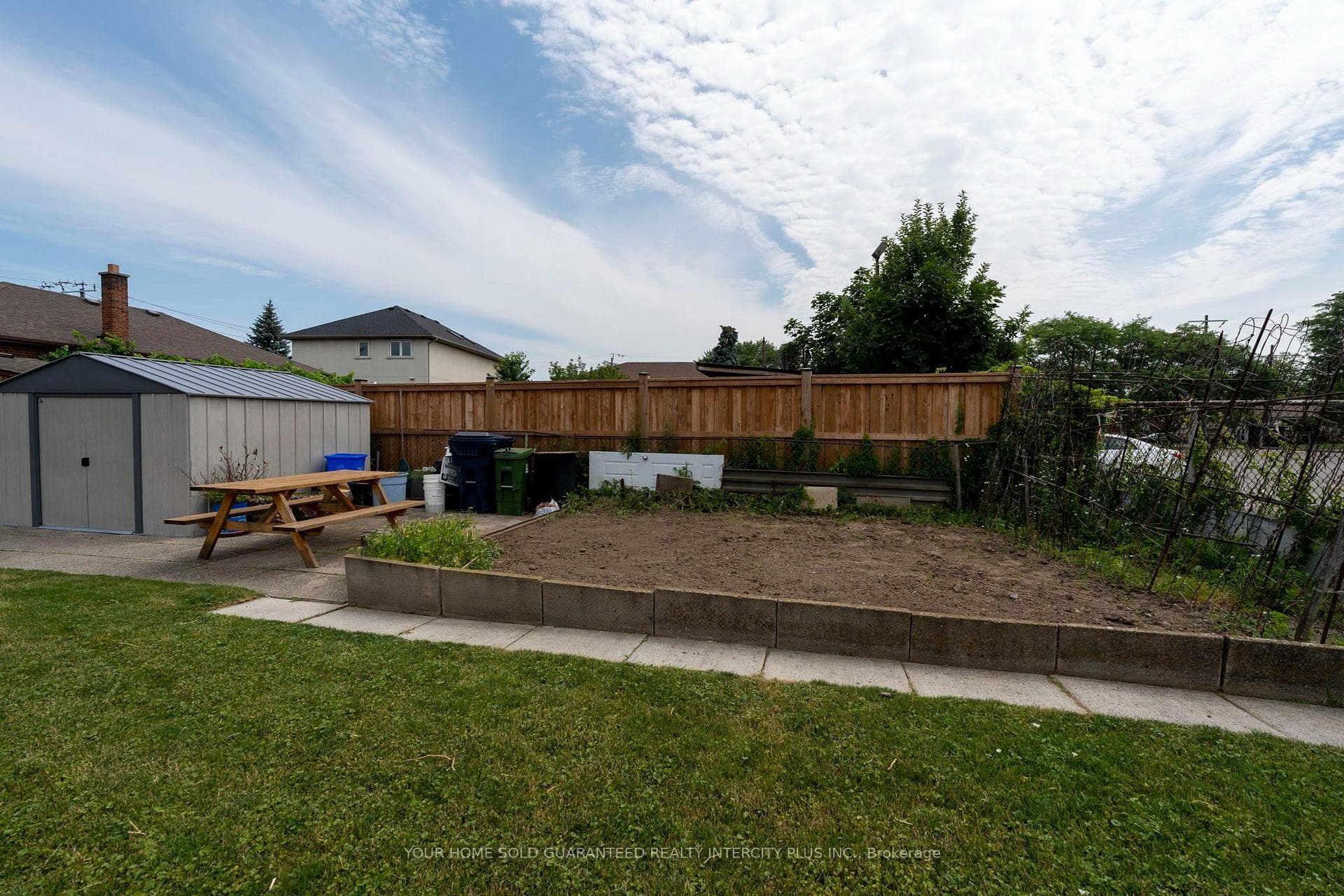 549 Rustic Road photo 36