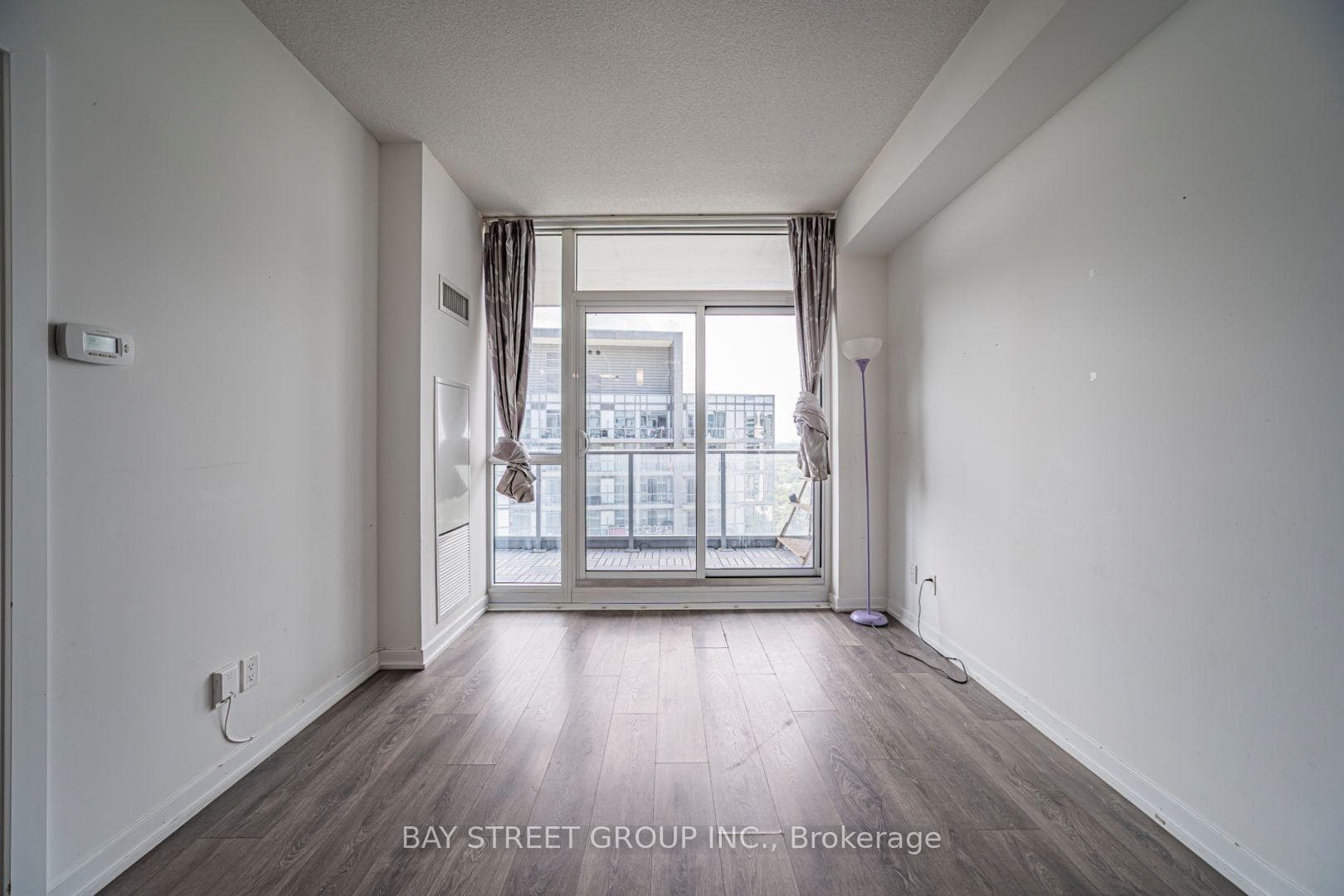 56 Forest Manor Road Unit 1205 photo 10