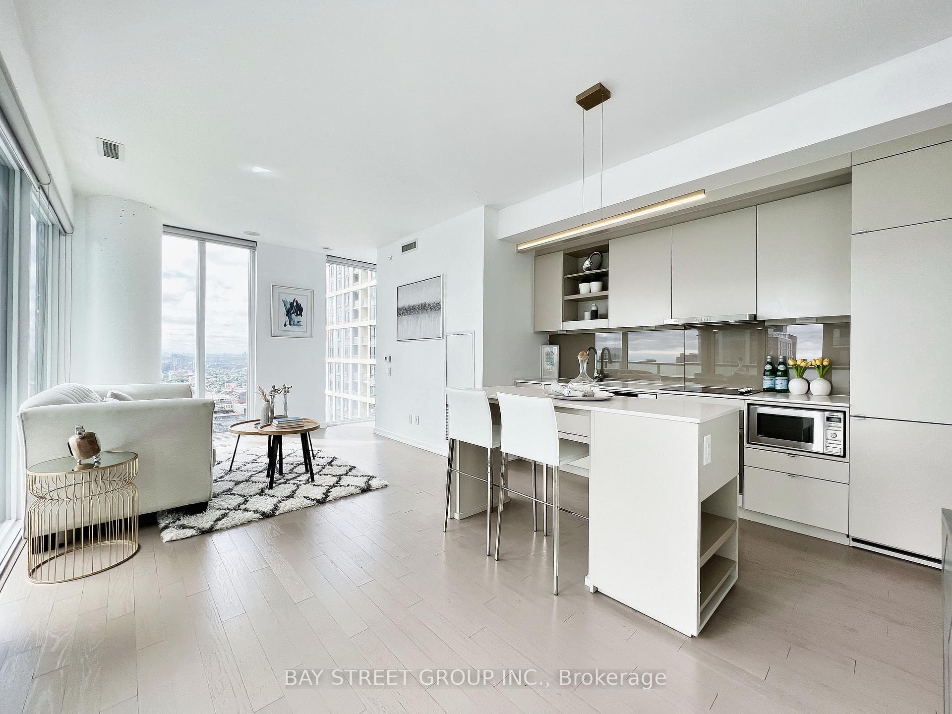 101 Peter Street Unit 4009 photo 9
