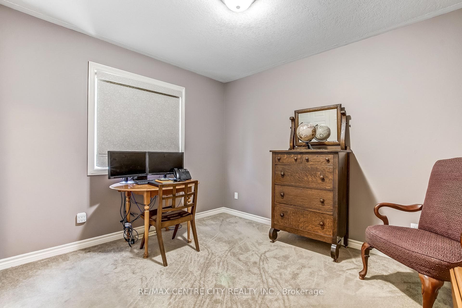 34 Lightbourne Avenue photo 15