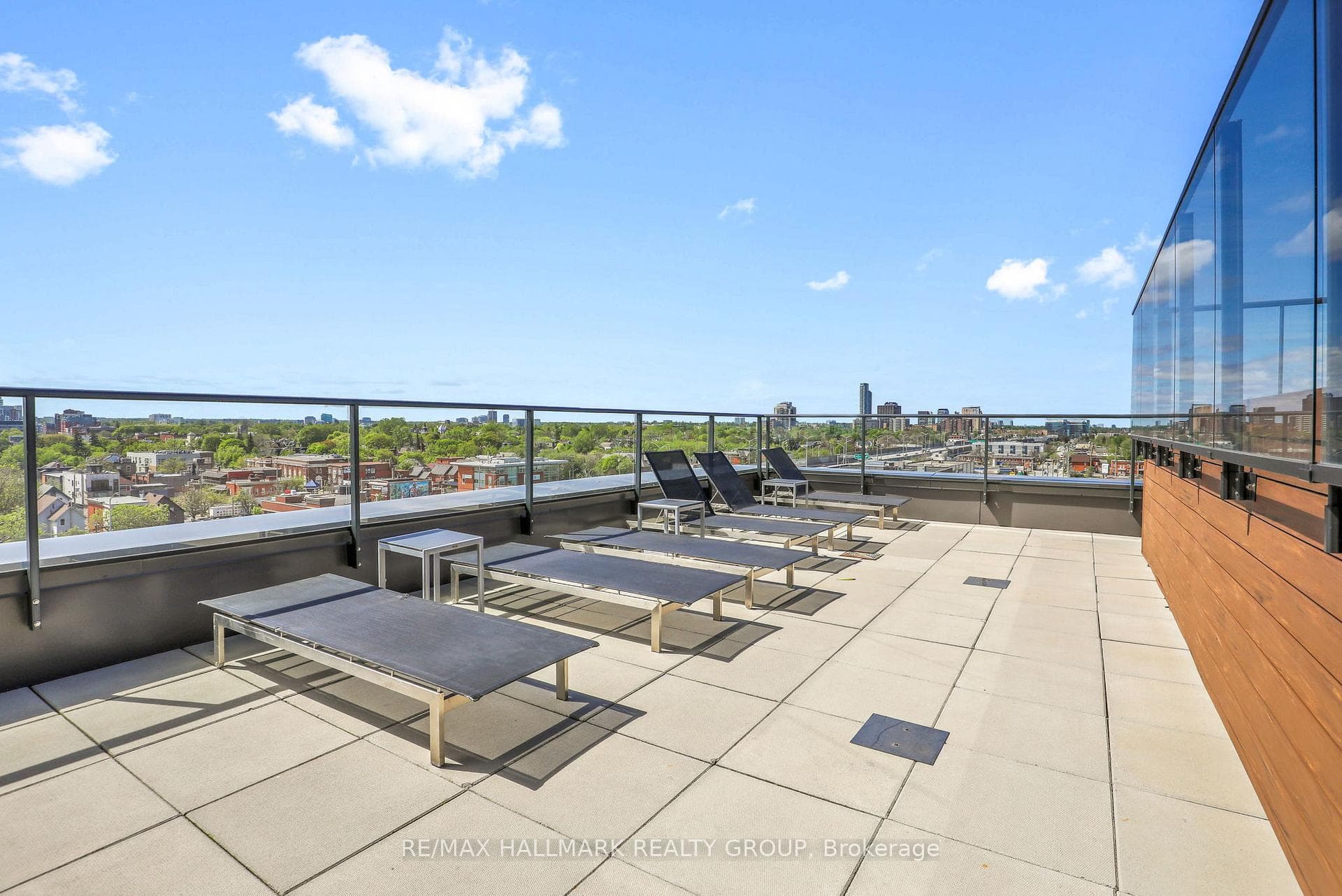 203 Catherine Street Unit 1204 photo 29