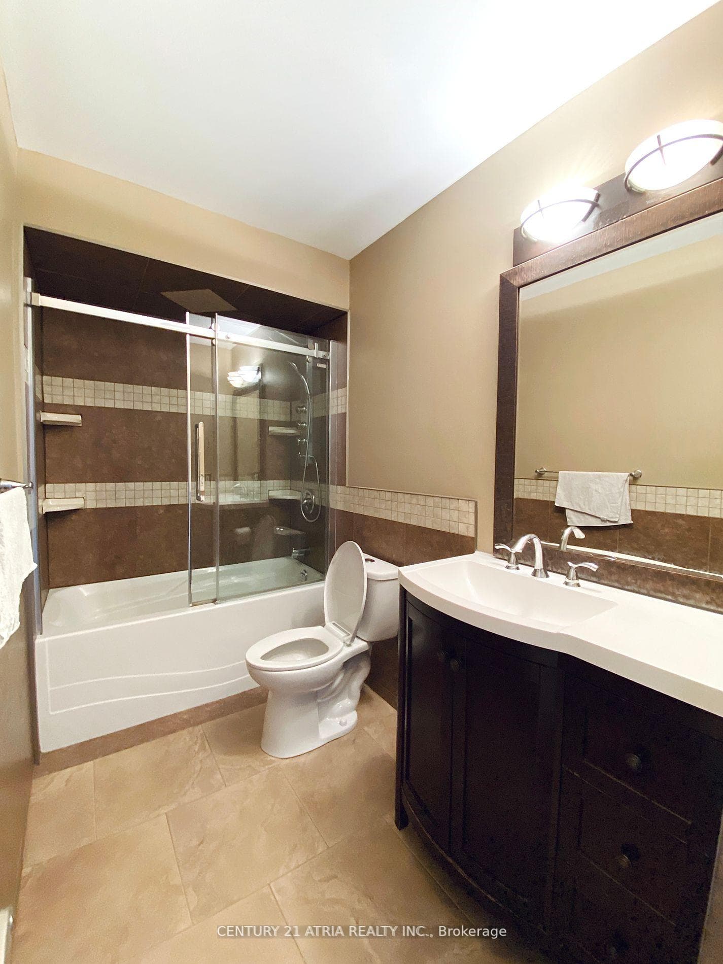 14 Robert Attersley Drive photo 18