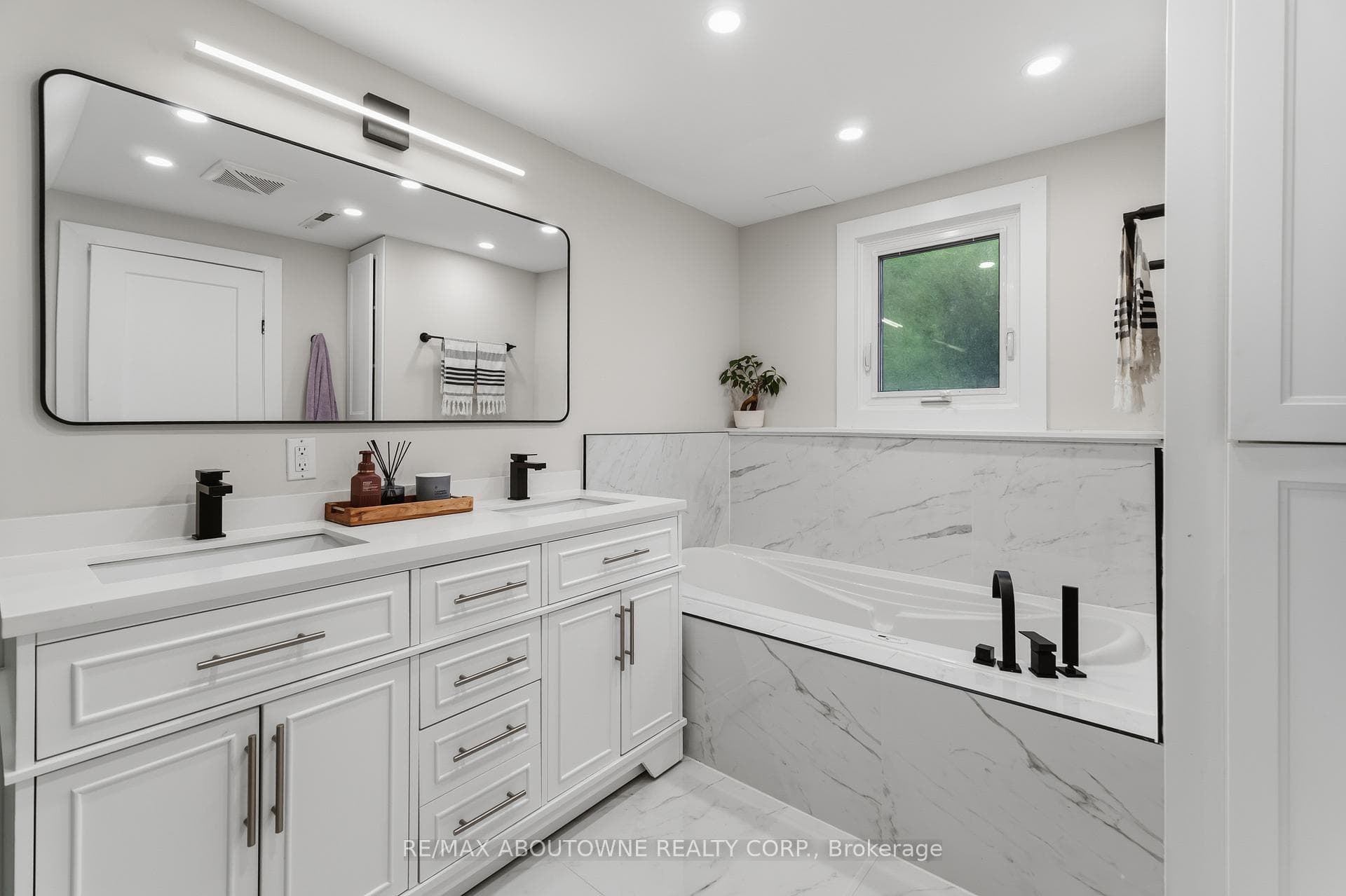 249 Tanbark Road photo 35