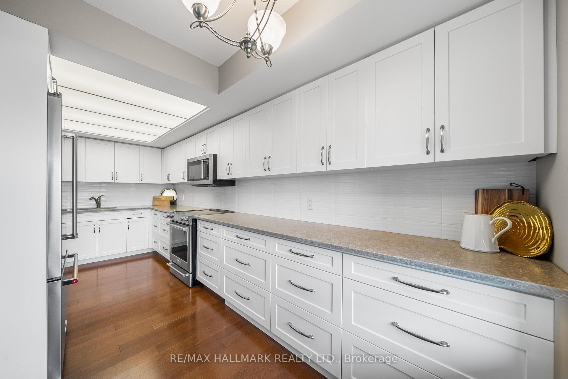 215 Wynford Drive Unit 1001 photo 21