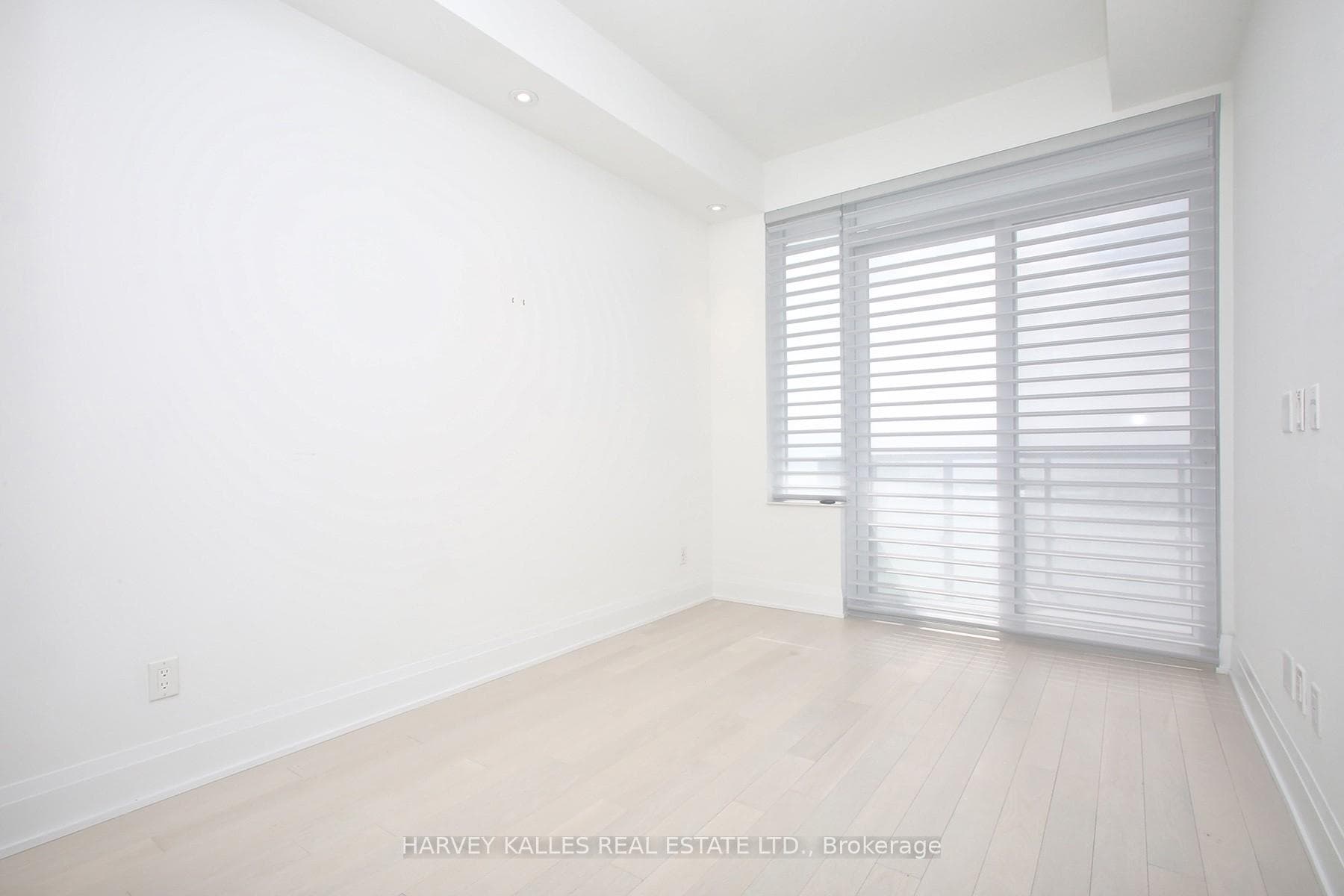 470 Front Street Unit 3405 photo 22