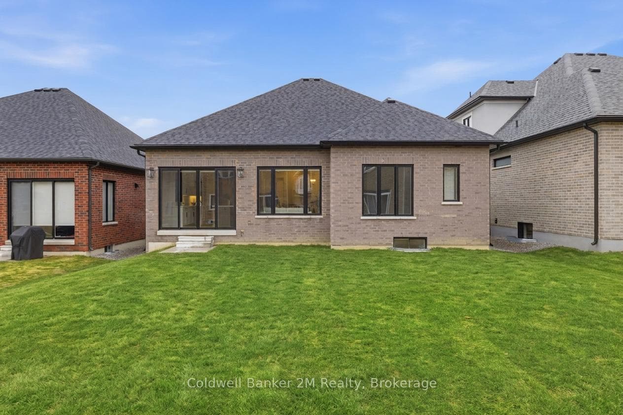 31 Lonetto Street photo 34
