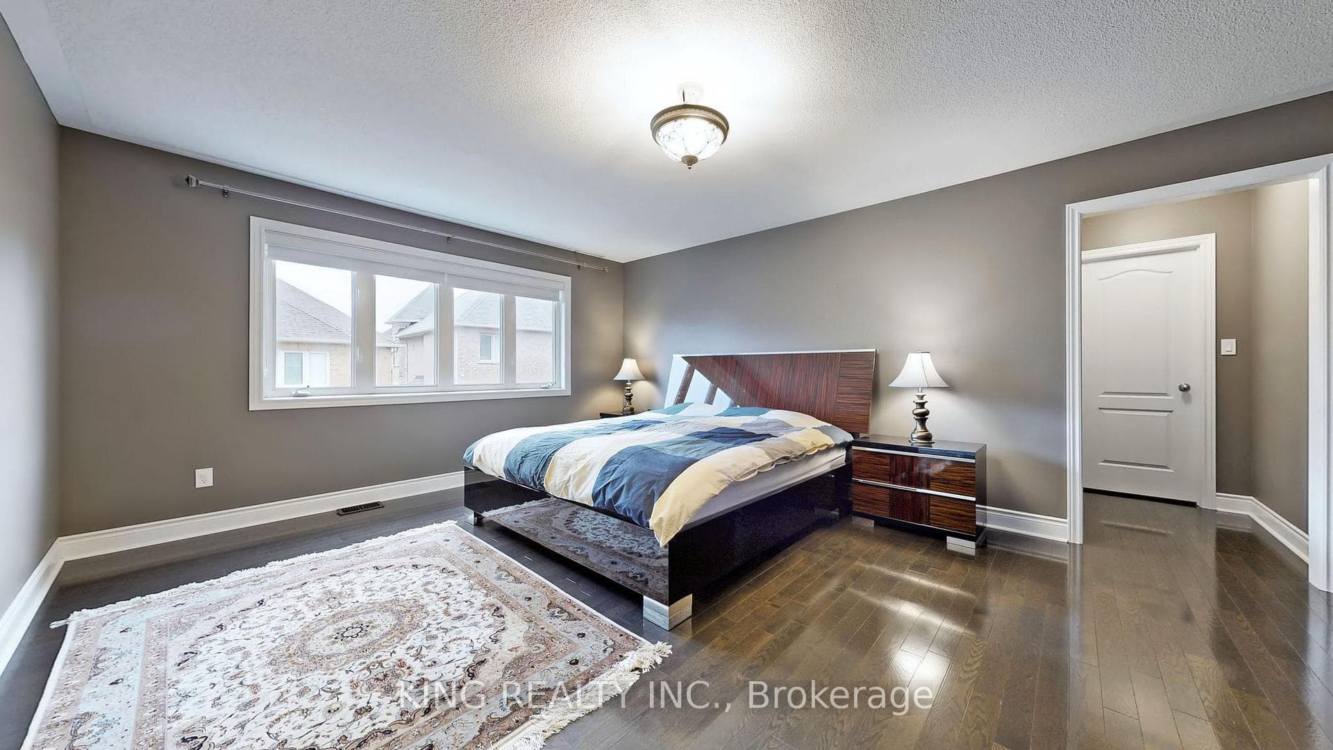 939 Goring Circle photo 18