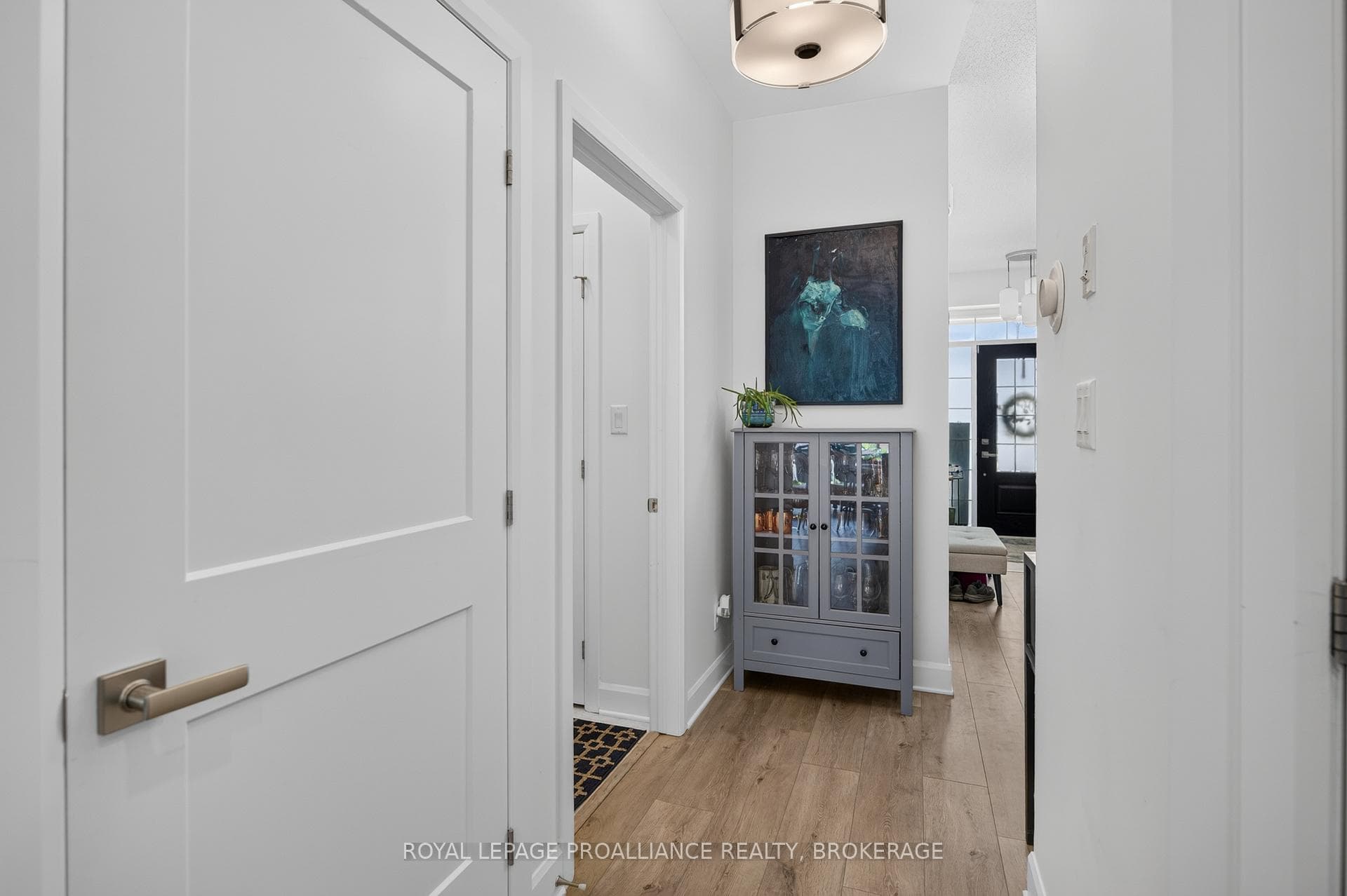 1532 Scarlet Street photo 7