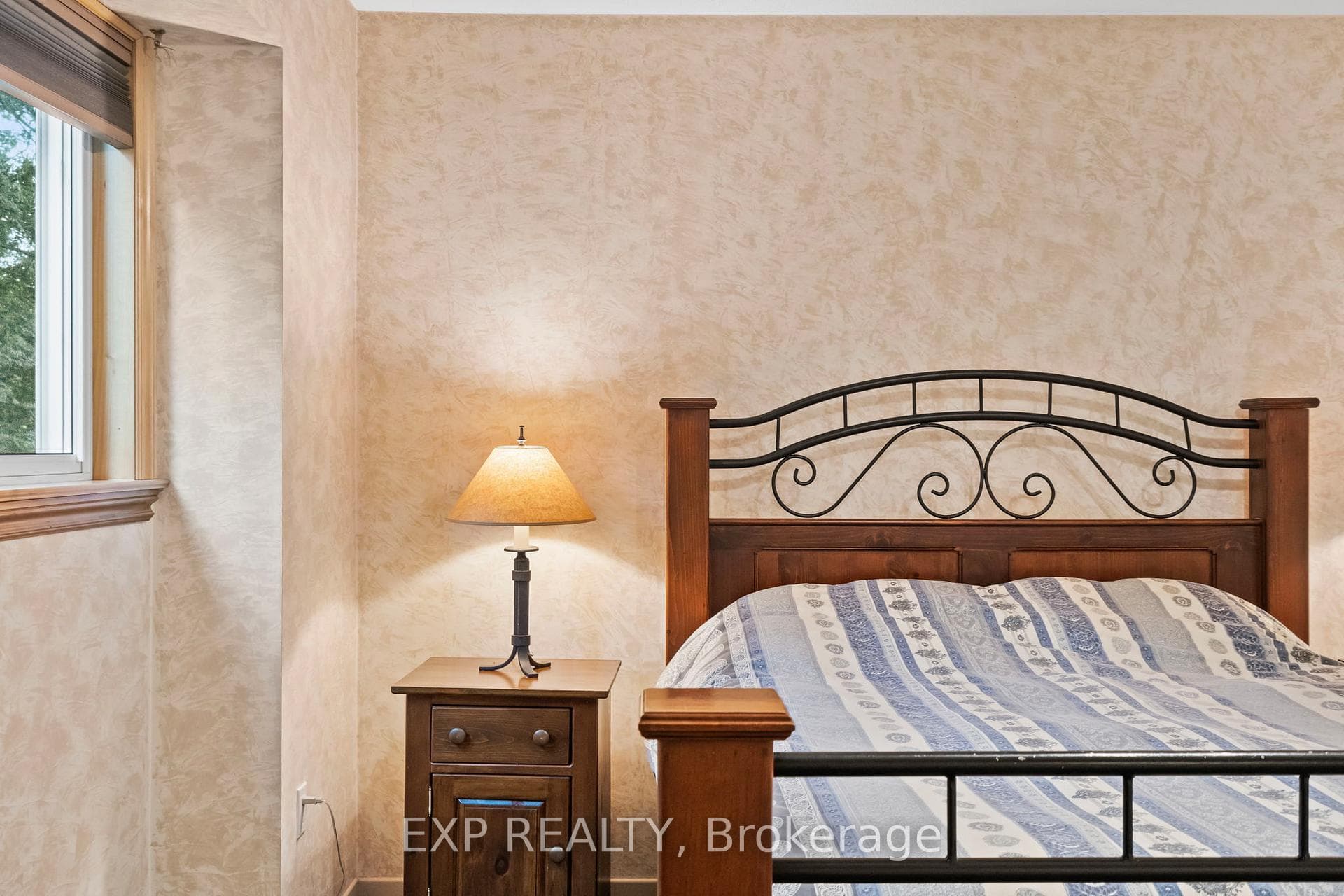 25 Lilac Avenue photo 21