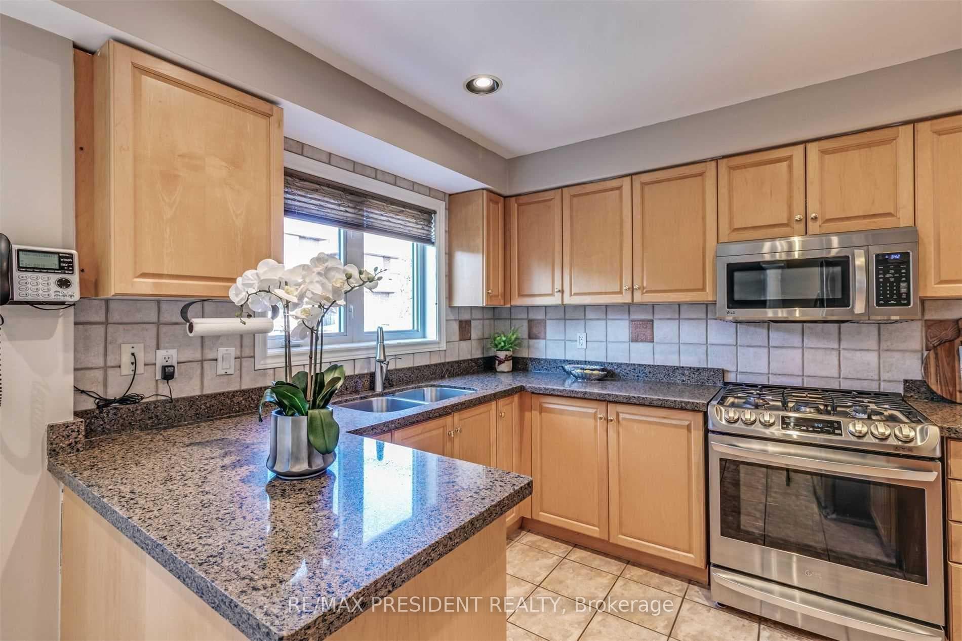 166 Russell Jarvis Drive photo 11