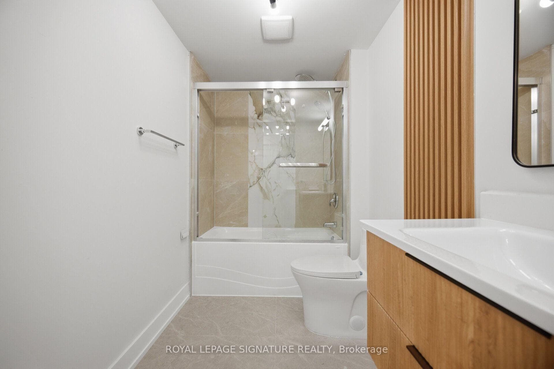 2599 Lundene Road photo 29